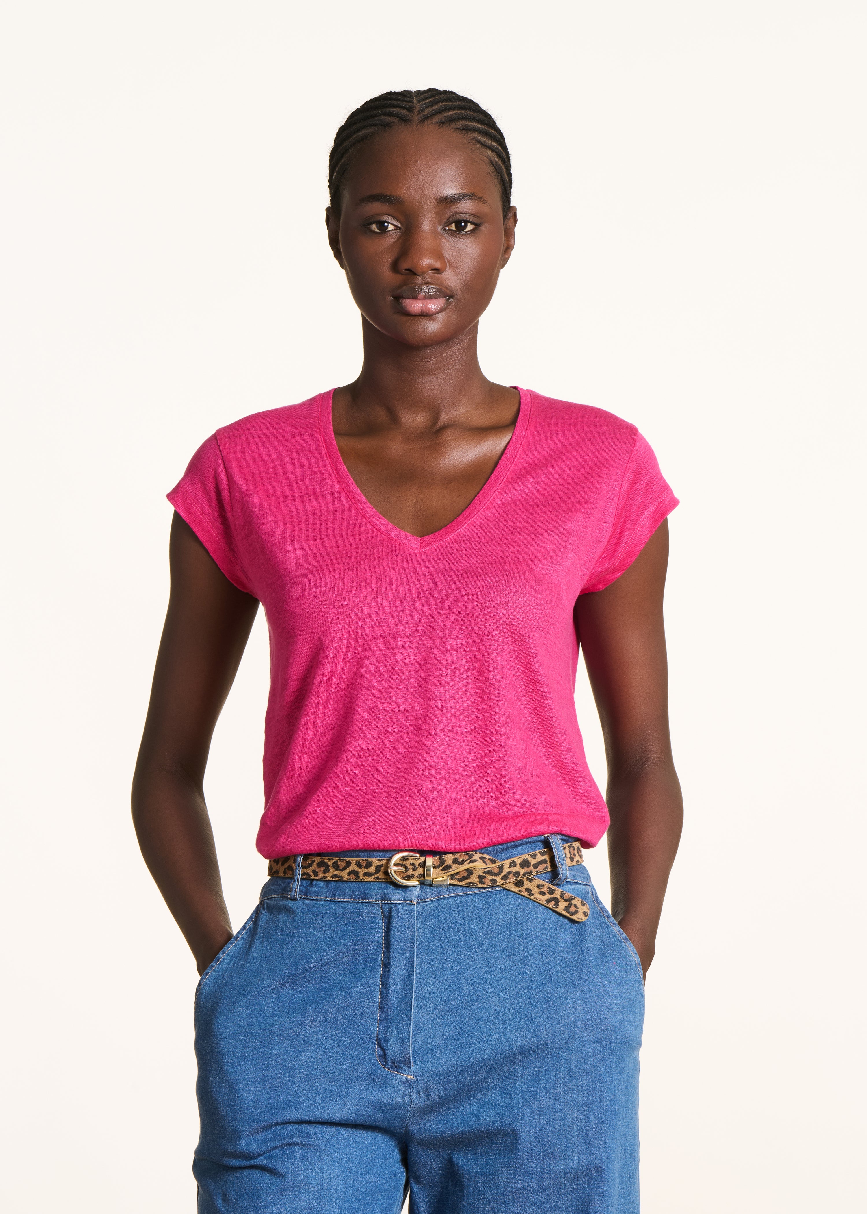 Fuchsia pink short-sleeved linen T-shirt