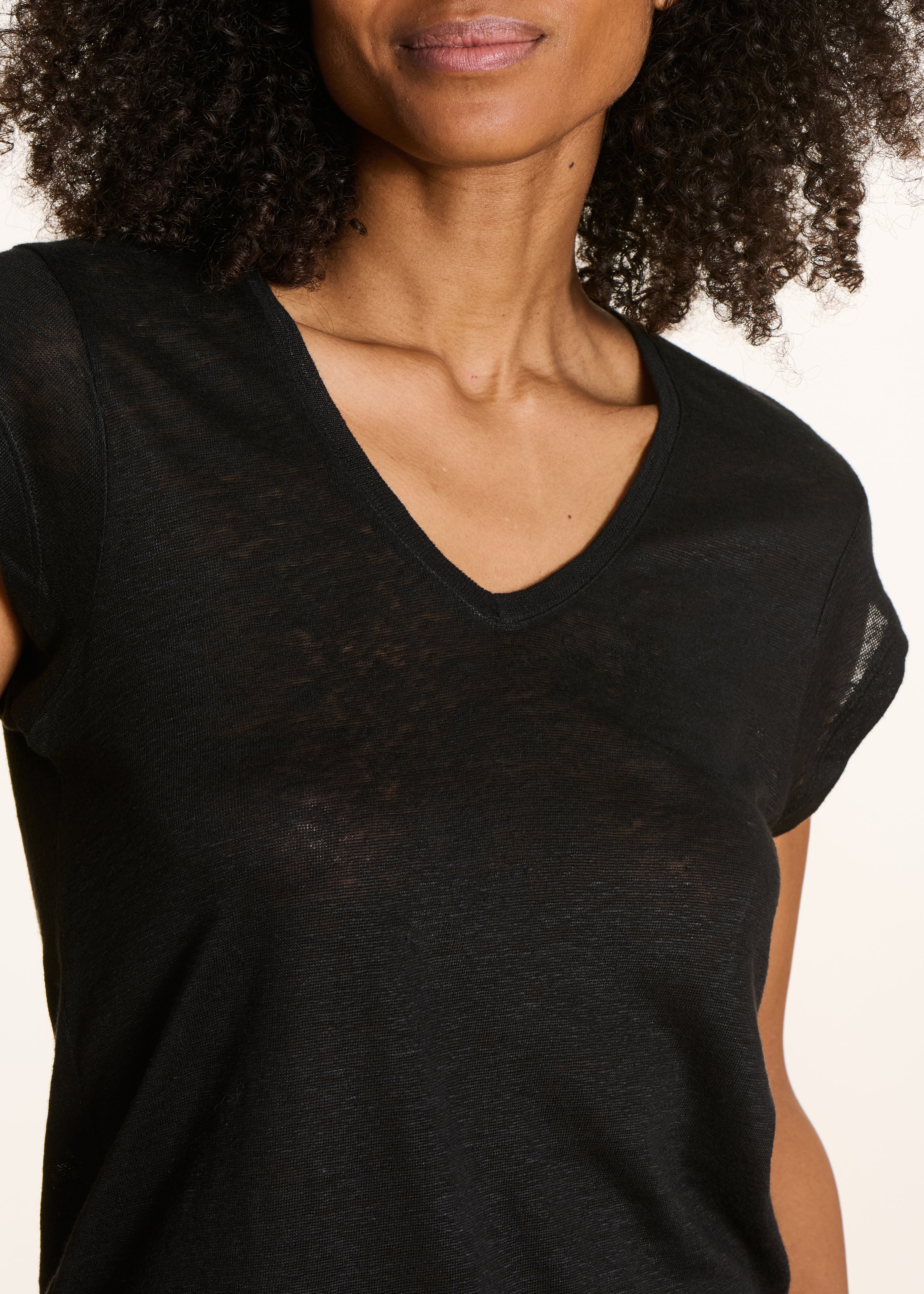 T-shirt noir en lin manches courtes