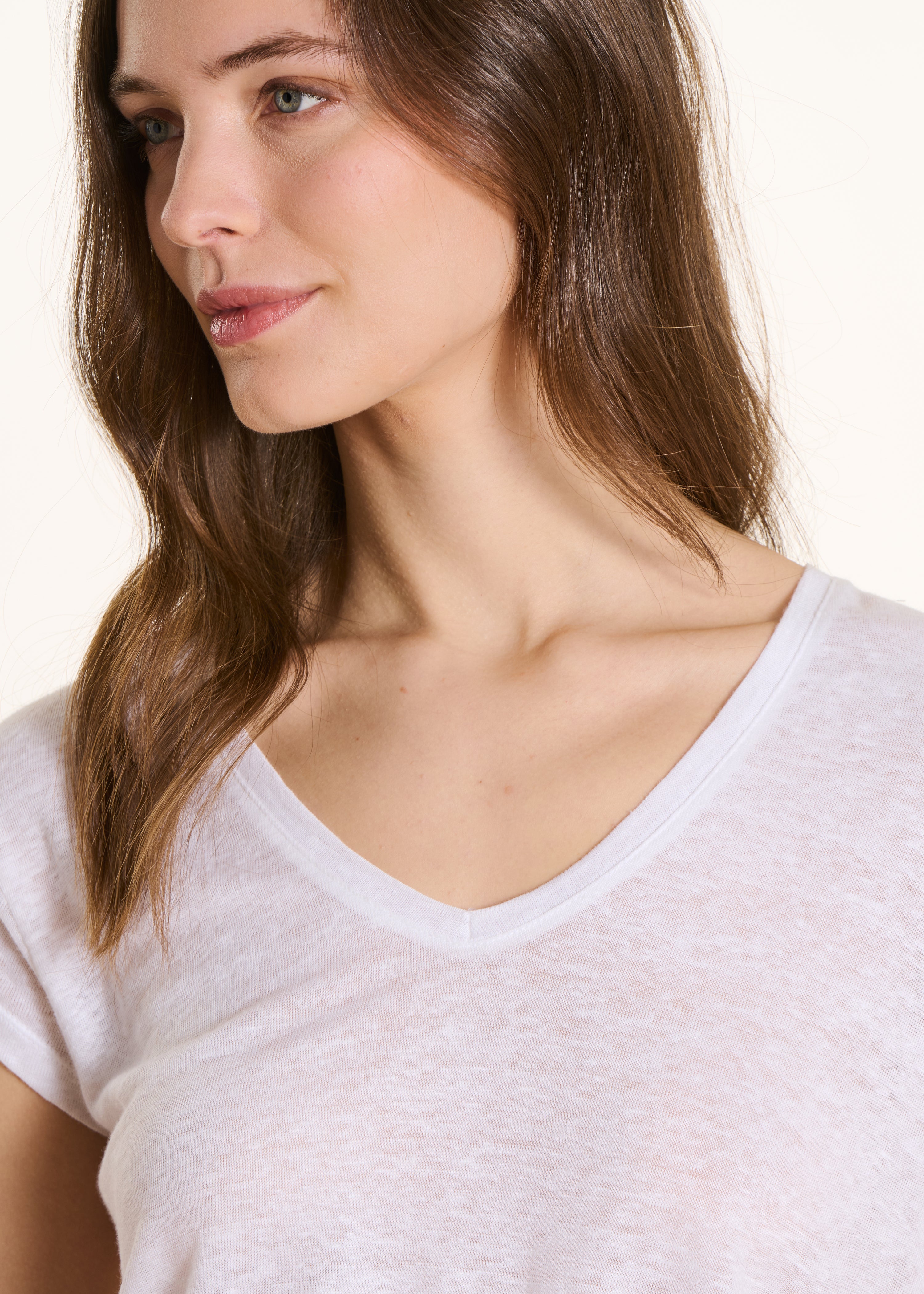 T-shirt blanc en lin manches courtes