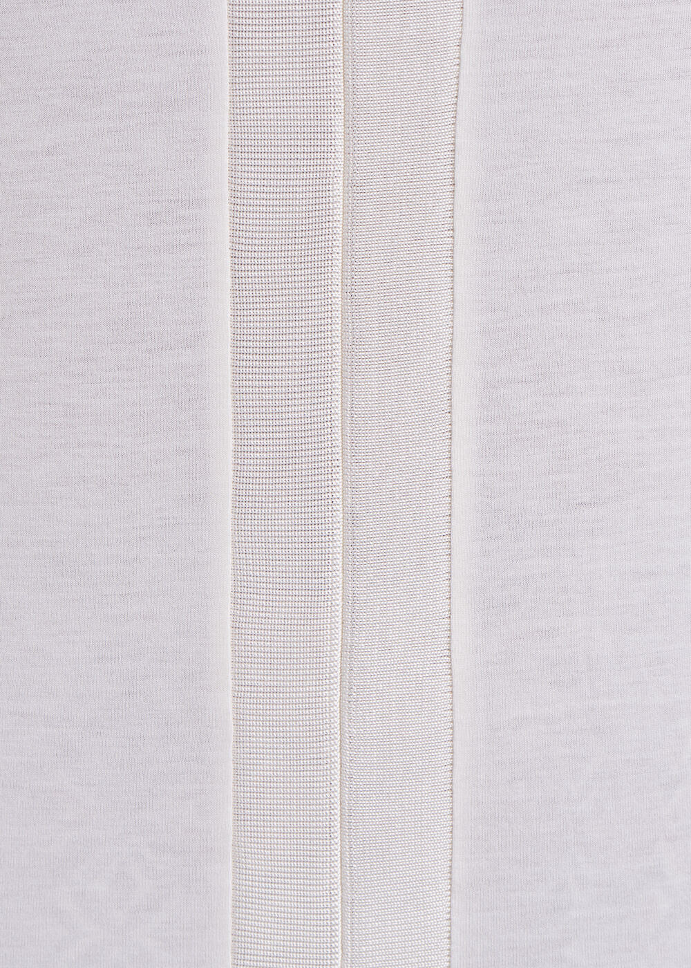 Camiseta écru con cuello en V