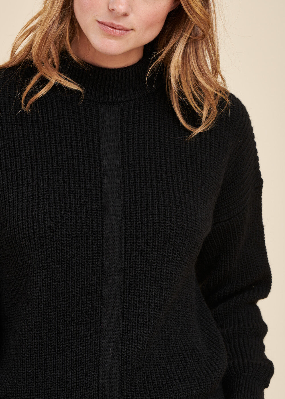 Maglia a coste con perle