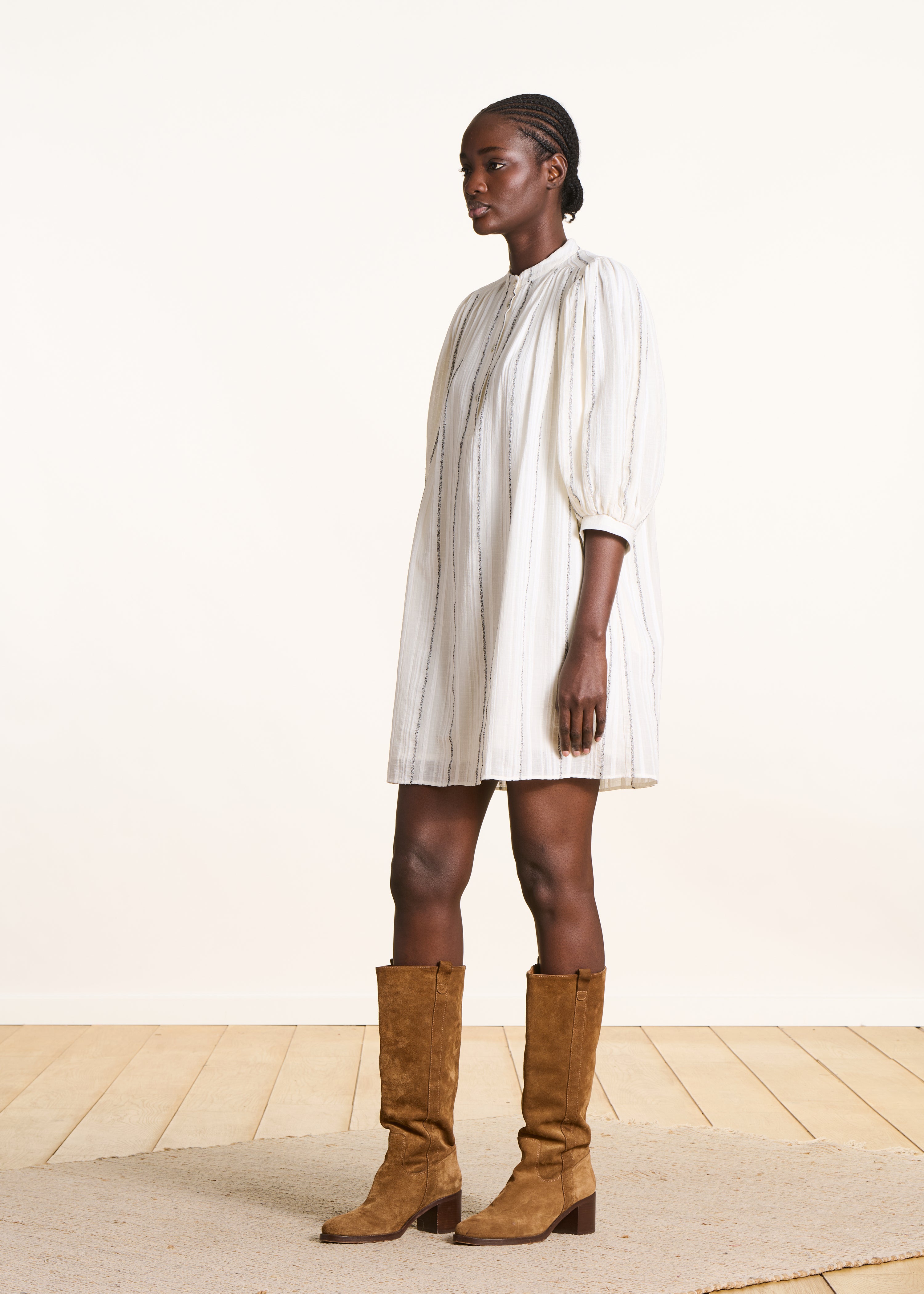 Bottes marron à talons en cuir