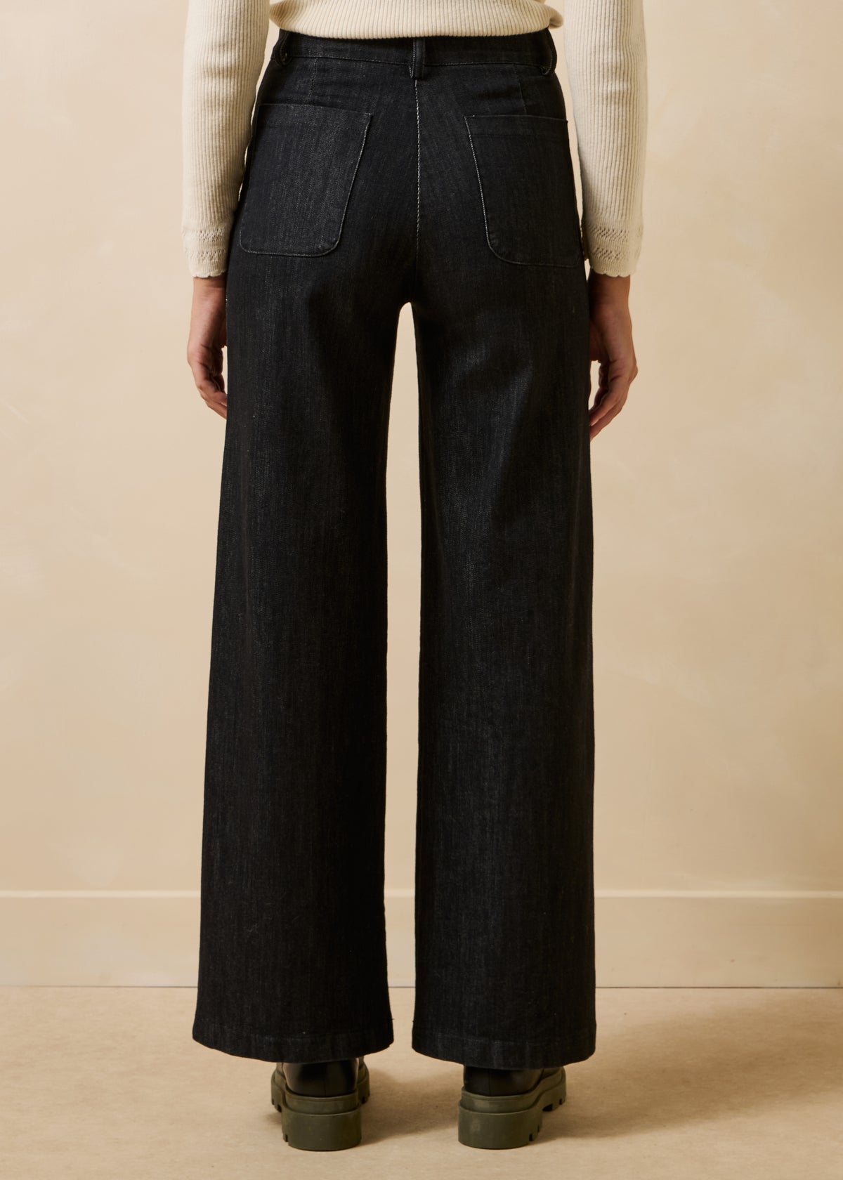 black high-waisted jeans