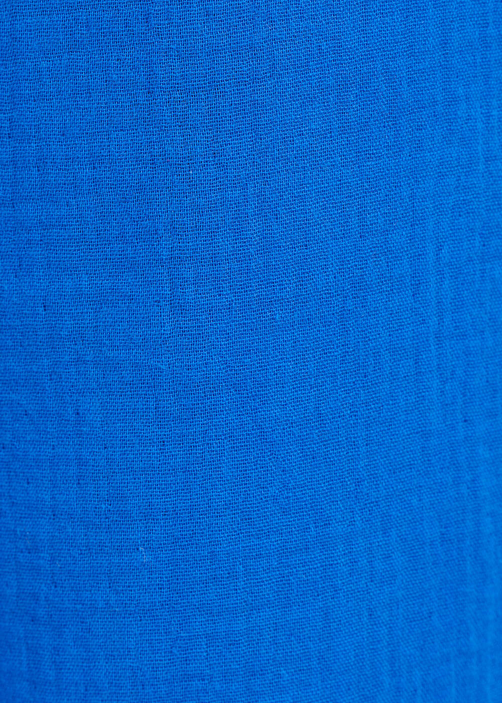 Pantacourt azul real en gasa de algodón