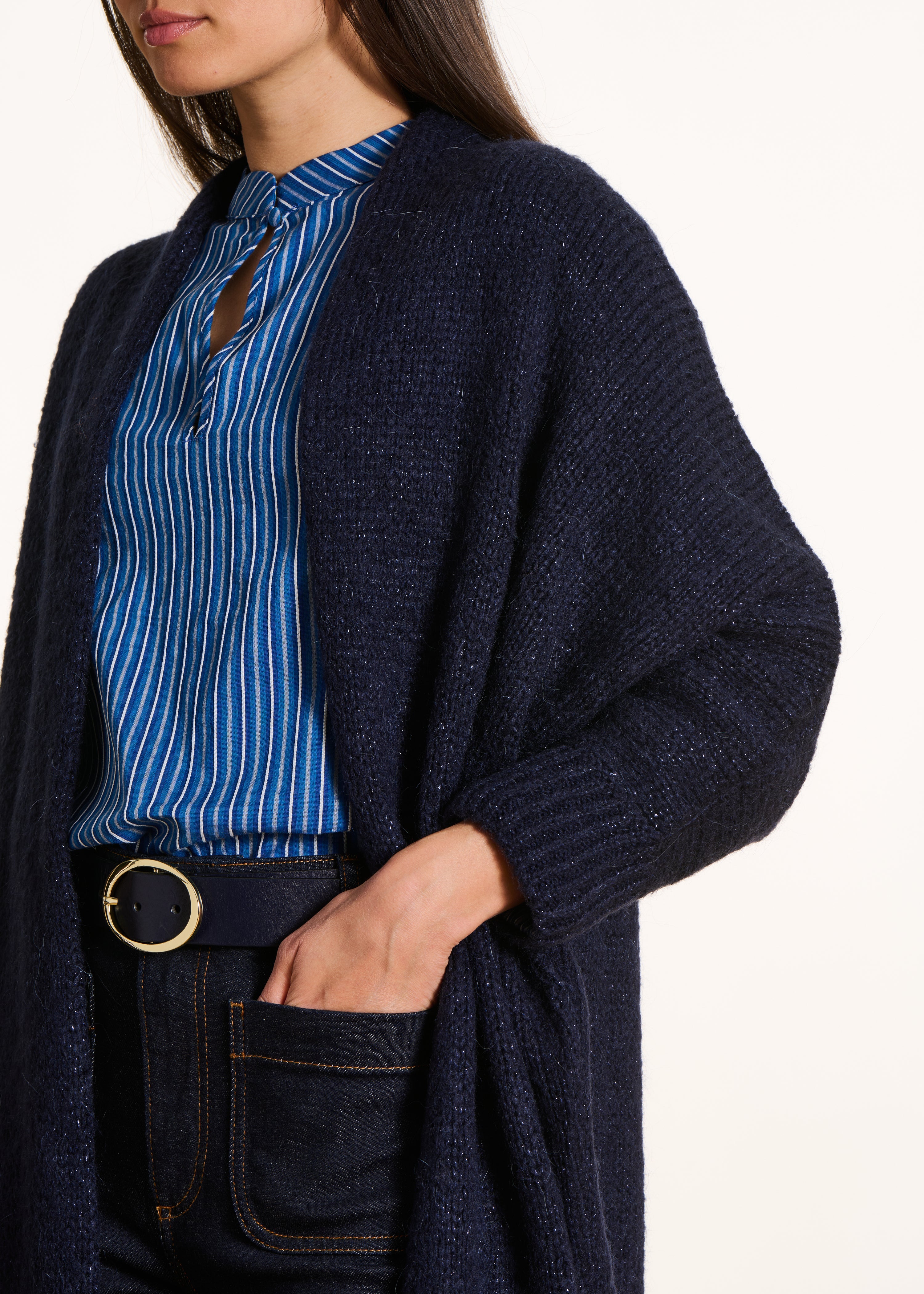 Gilet mi-long bleu marine oversize en maille irisée