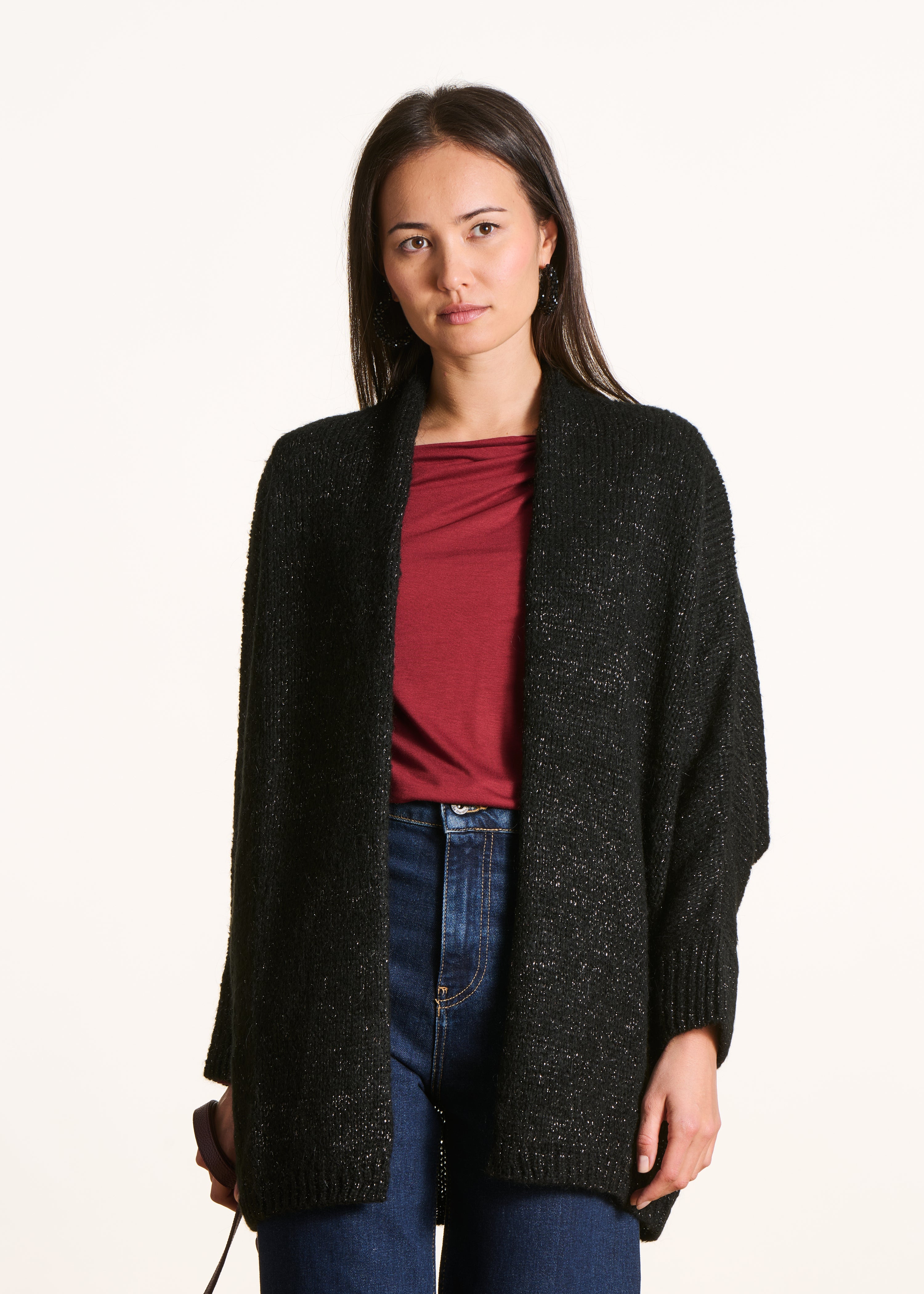 Gilet mi-long noir oversize en maille irisée
