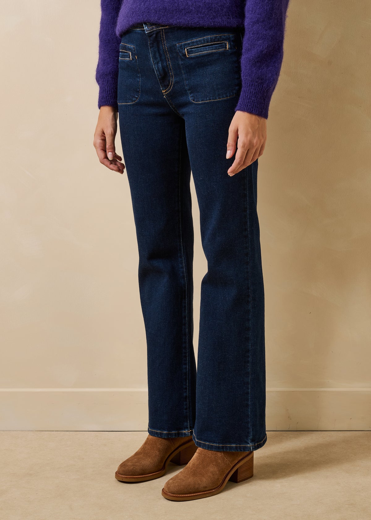 Hoch geschnittene Bootcut-Jeans aus Bio-Baumwolle