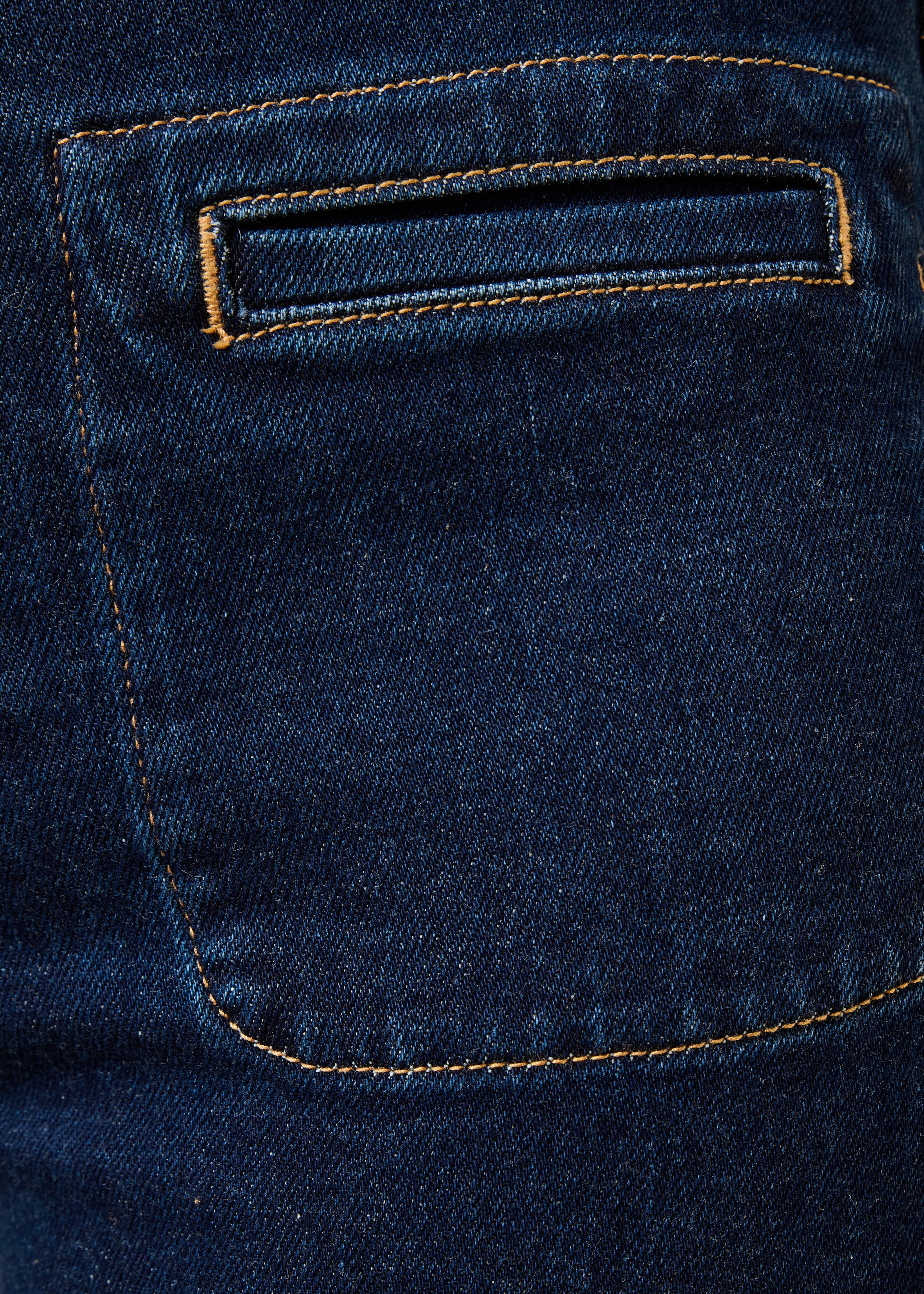 Hoch geschnittene Bootcut-Jeans aus Bio-Baumwolle