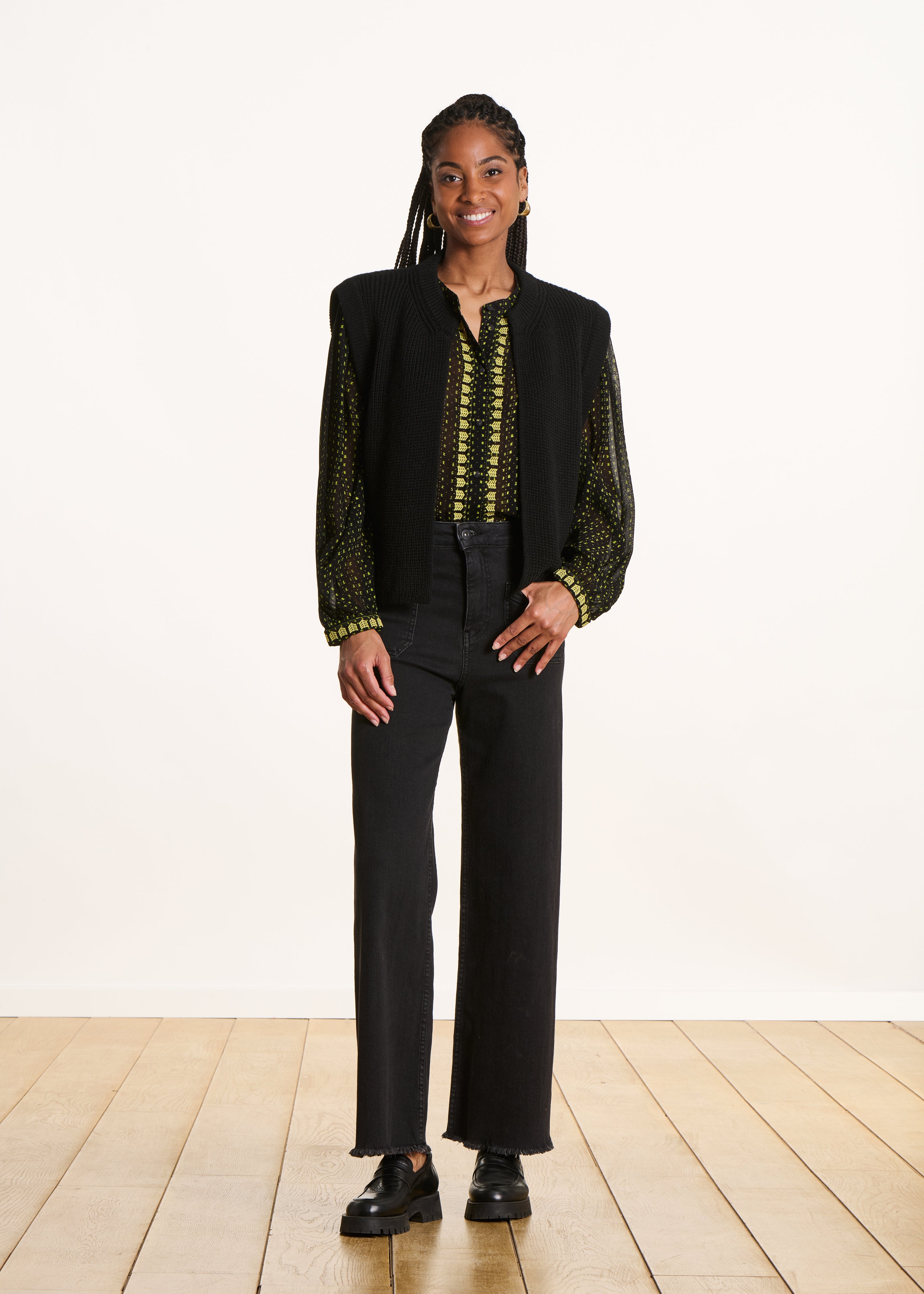 Jean flare noir taille haute en coton biologique