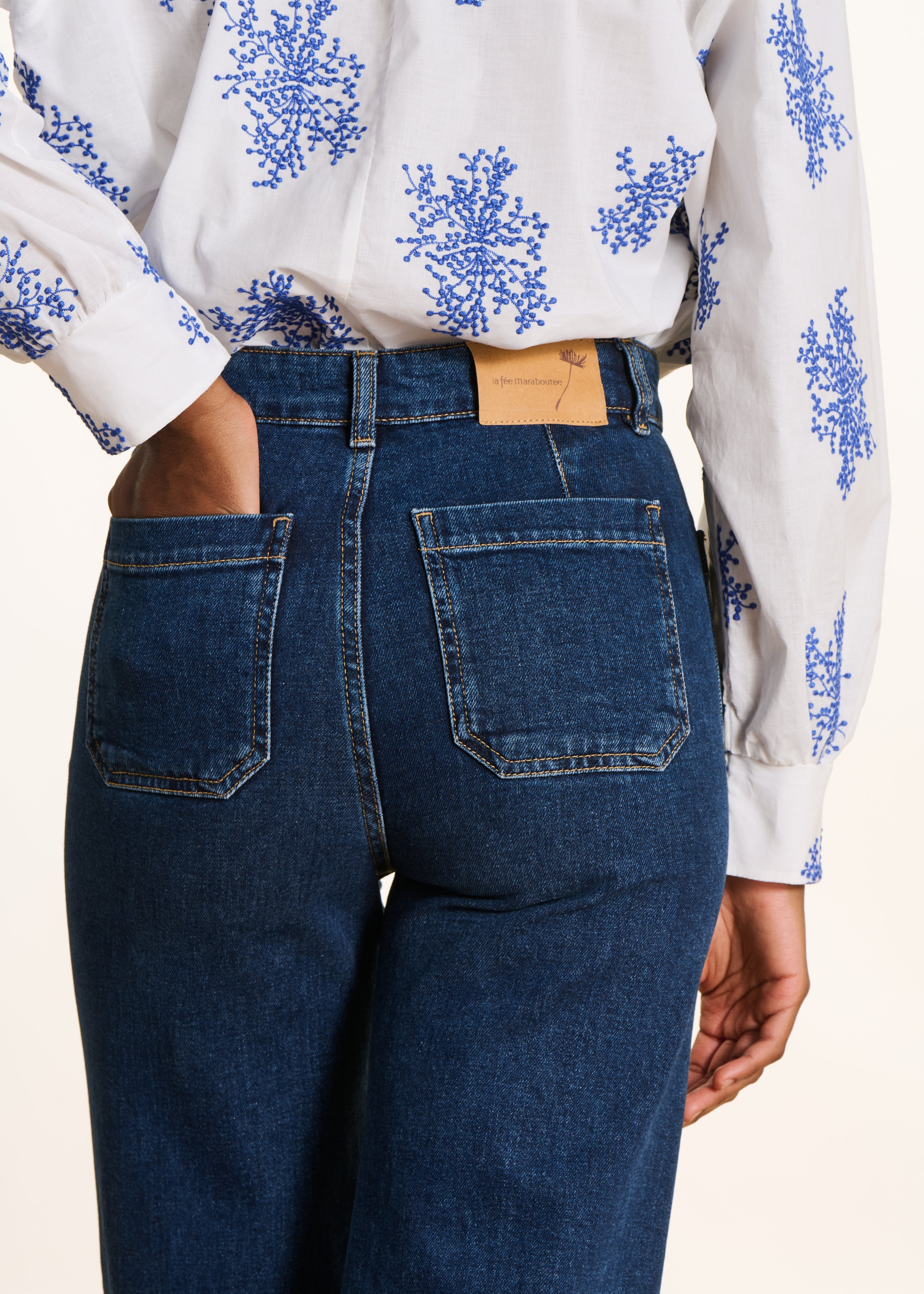 Jean flare taille haute en coton biologique