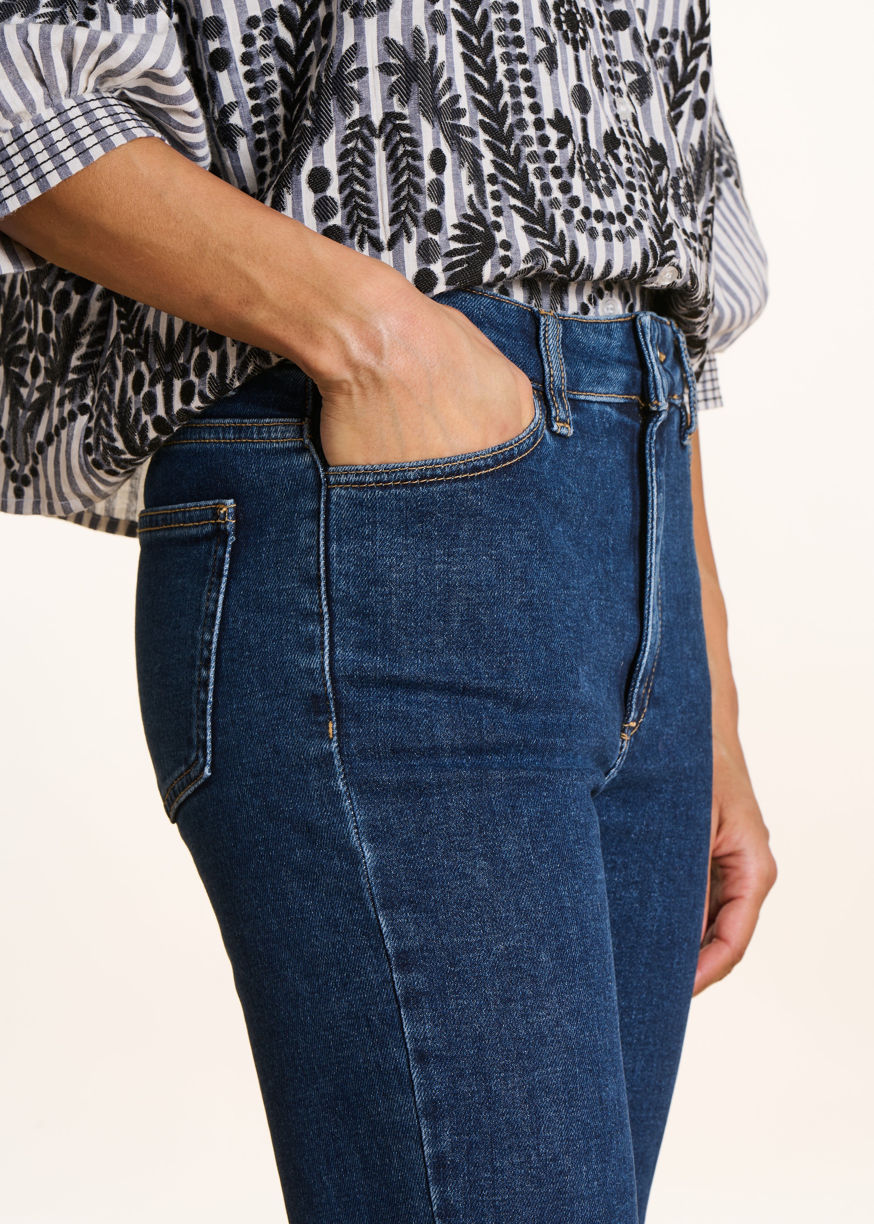 Jean cropped en coton biologique
