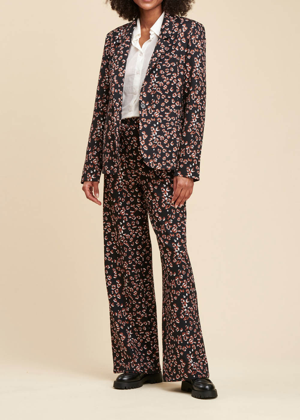 Pantalon ample à imprimé léopard