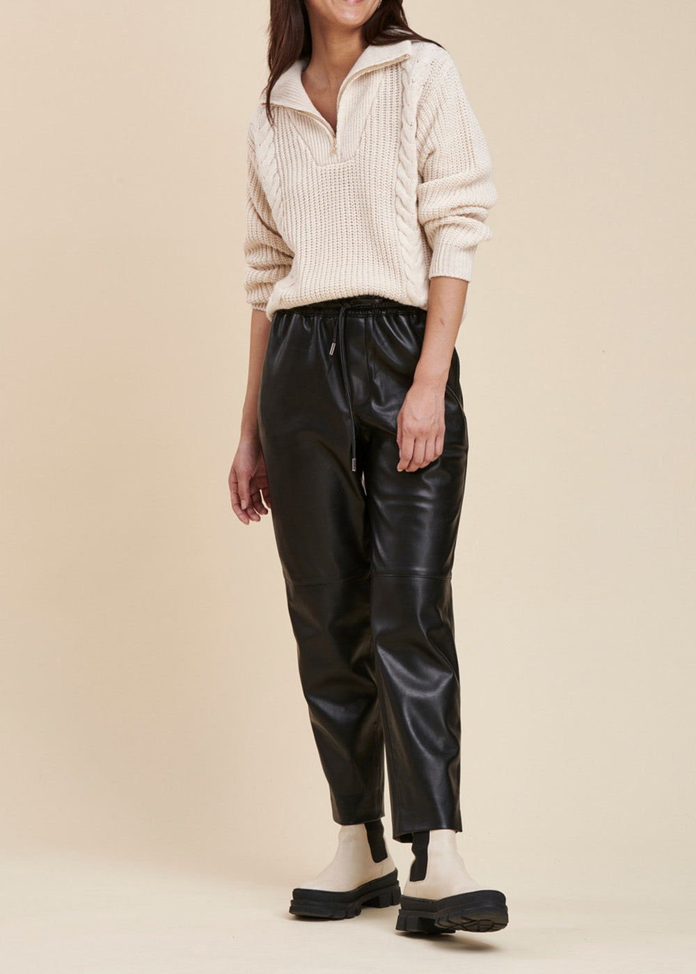 Pantaloni da jogging effetto pelle