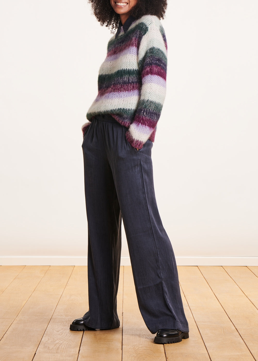 weiß Pullover mit breiten Streifen
