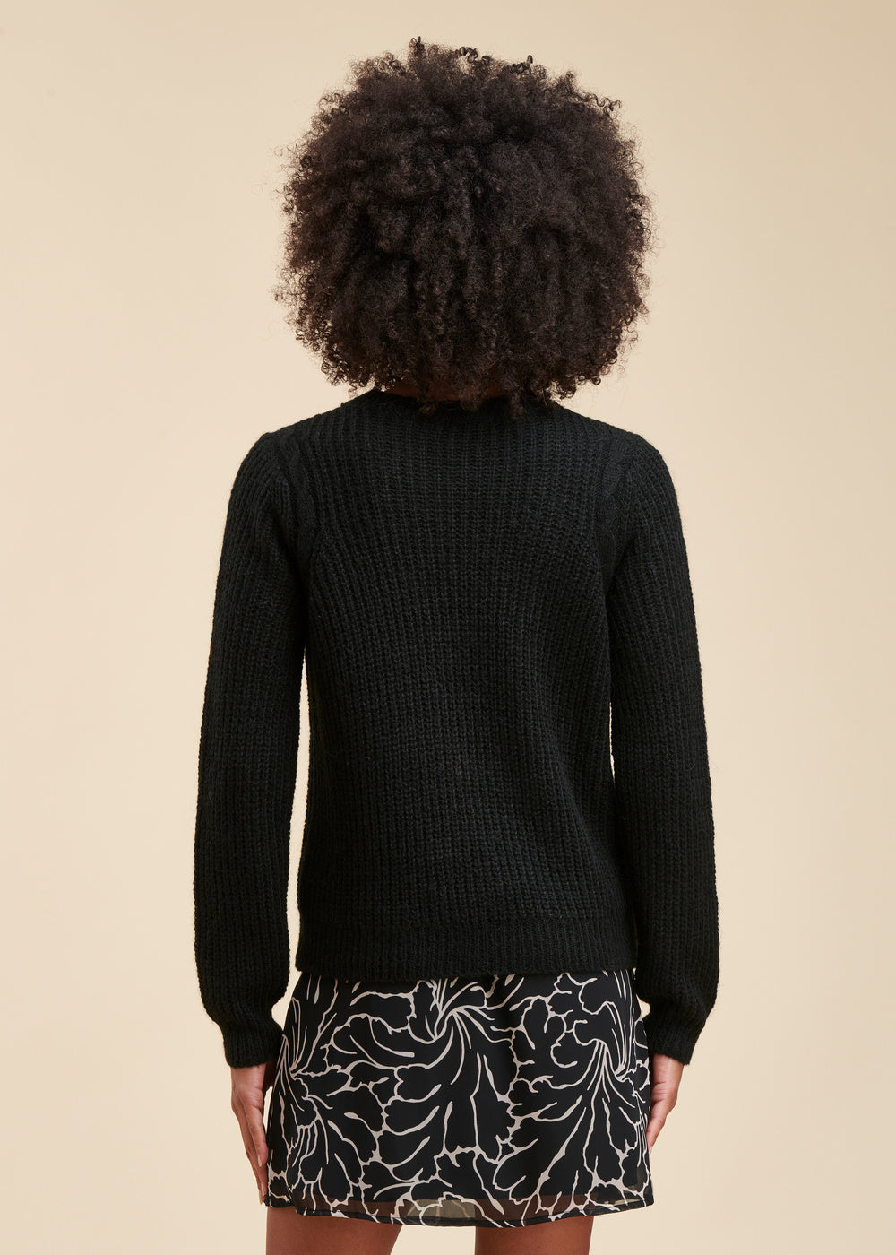 Maglia scintillante con scollo rotondo