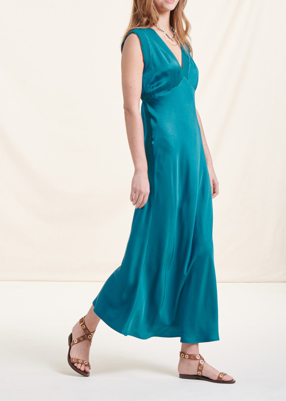 Robe longue fluide habillée bleue