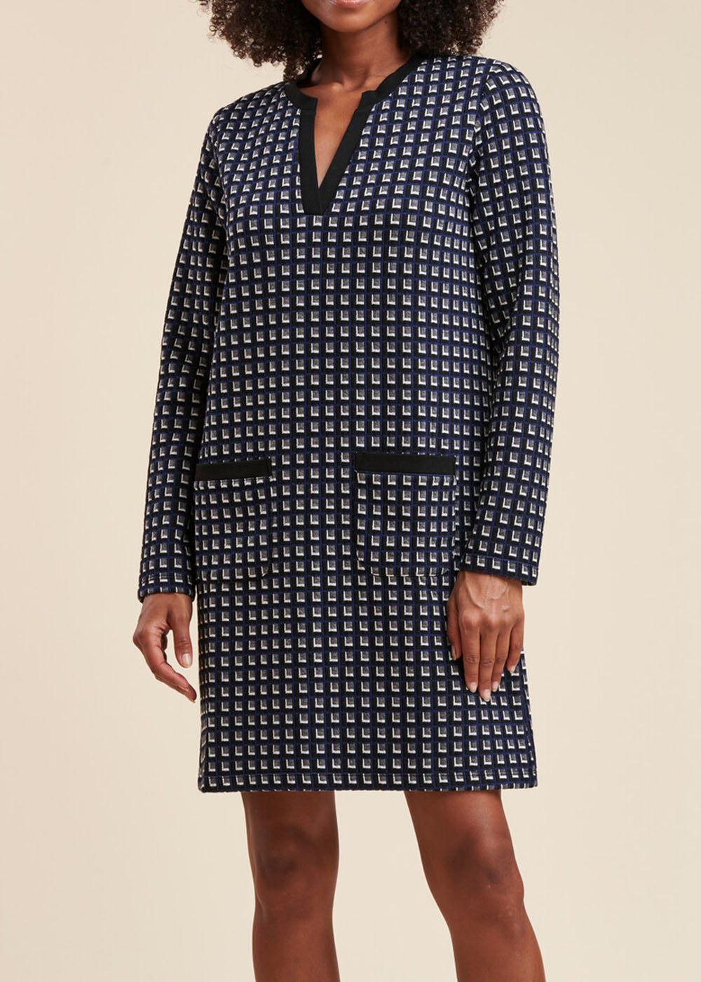 Jersey-Kleid mit geometrischem Muster