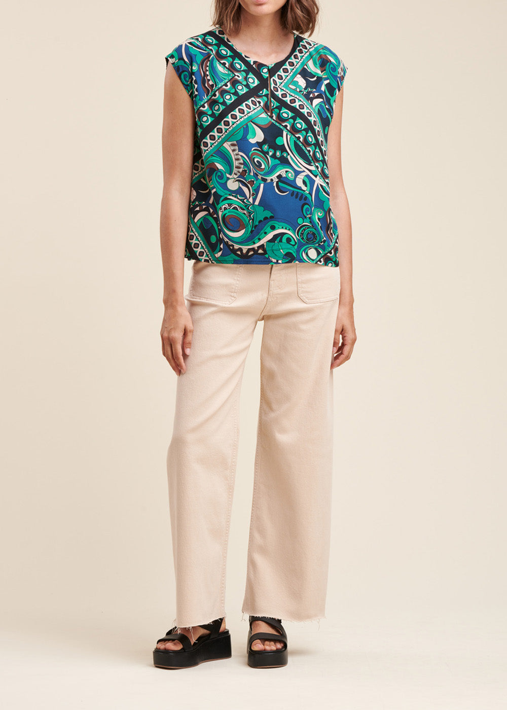 Top in viscosa eco-responsabile Ecovero con stampa foulard