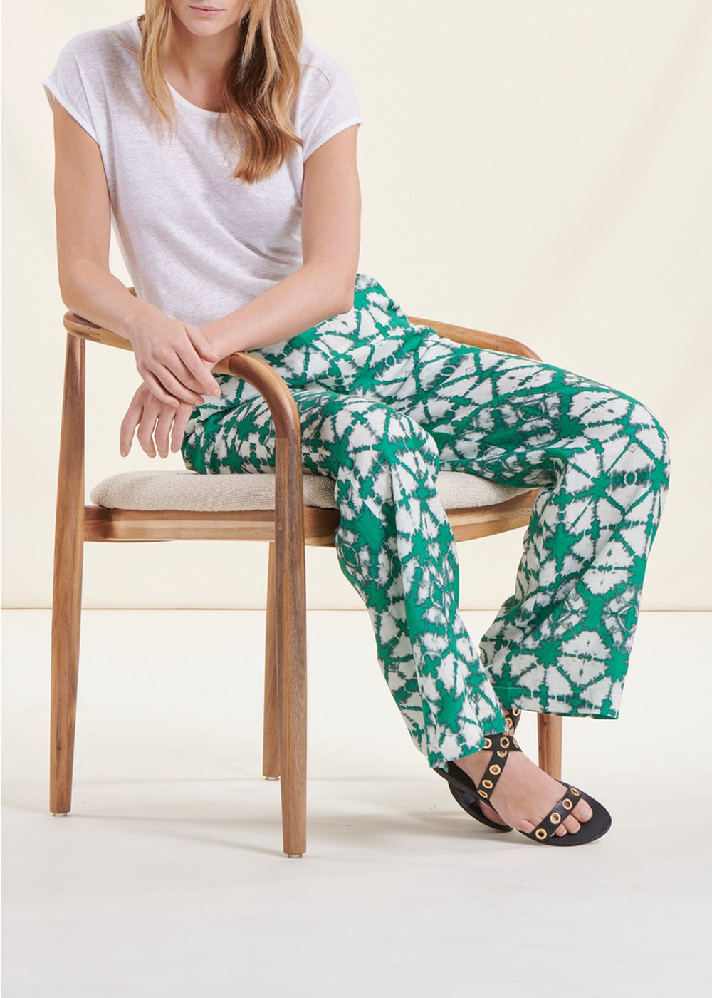 Pantalon large vert chlorophylle en lin à taille haute tie & dye