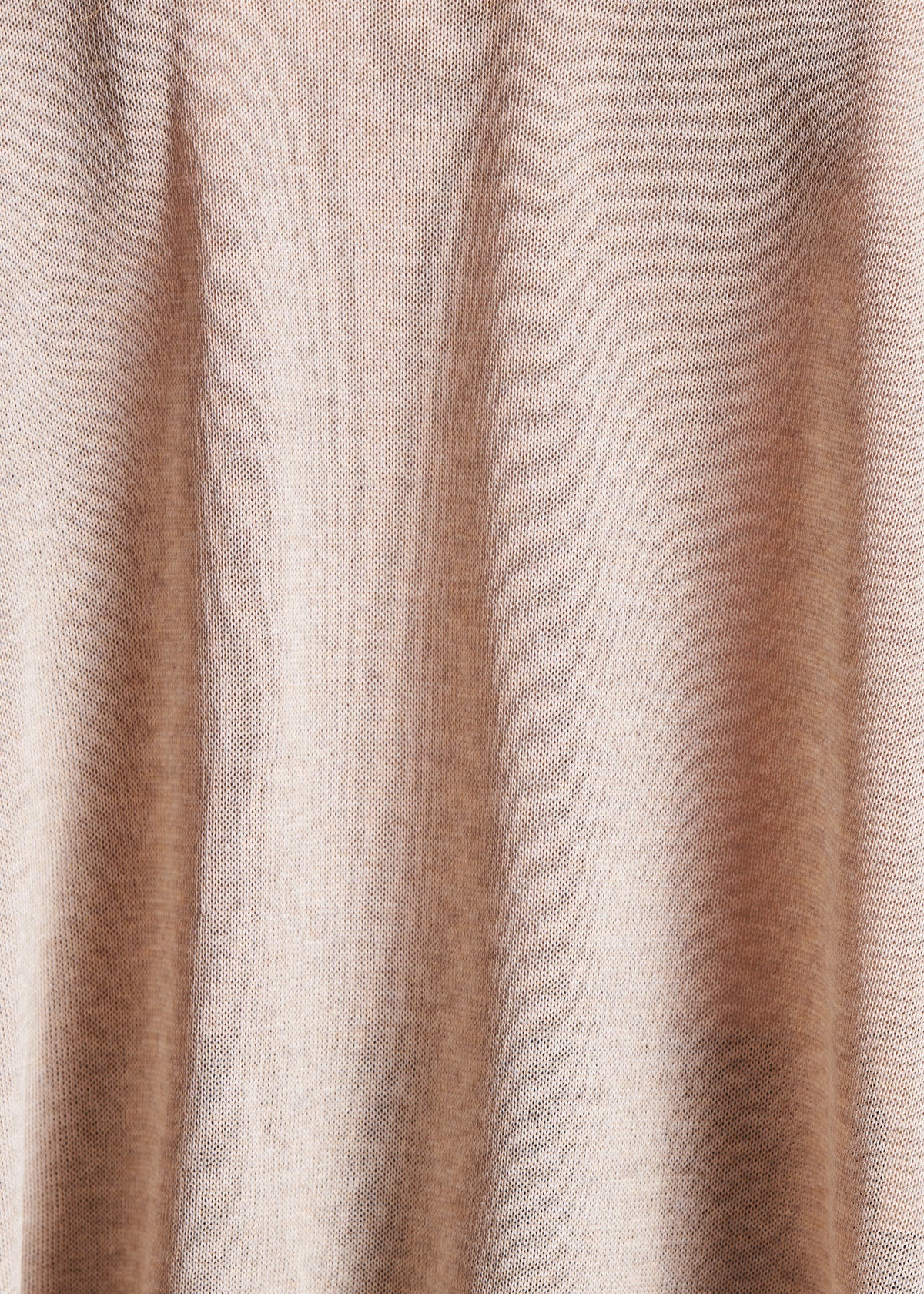 Goldener Pullover mit 3/4-Ärmeln in Oversize-Form