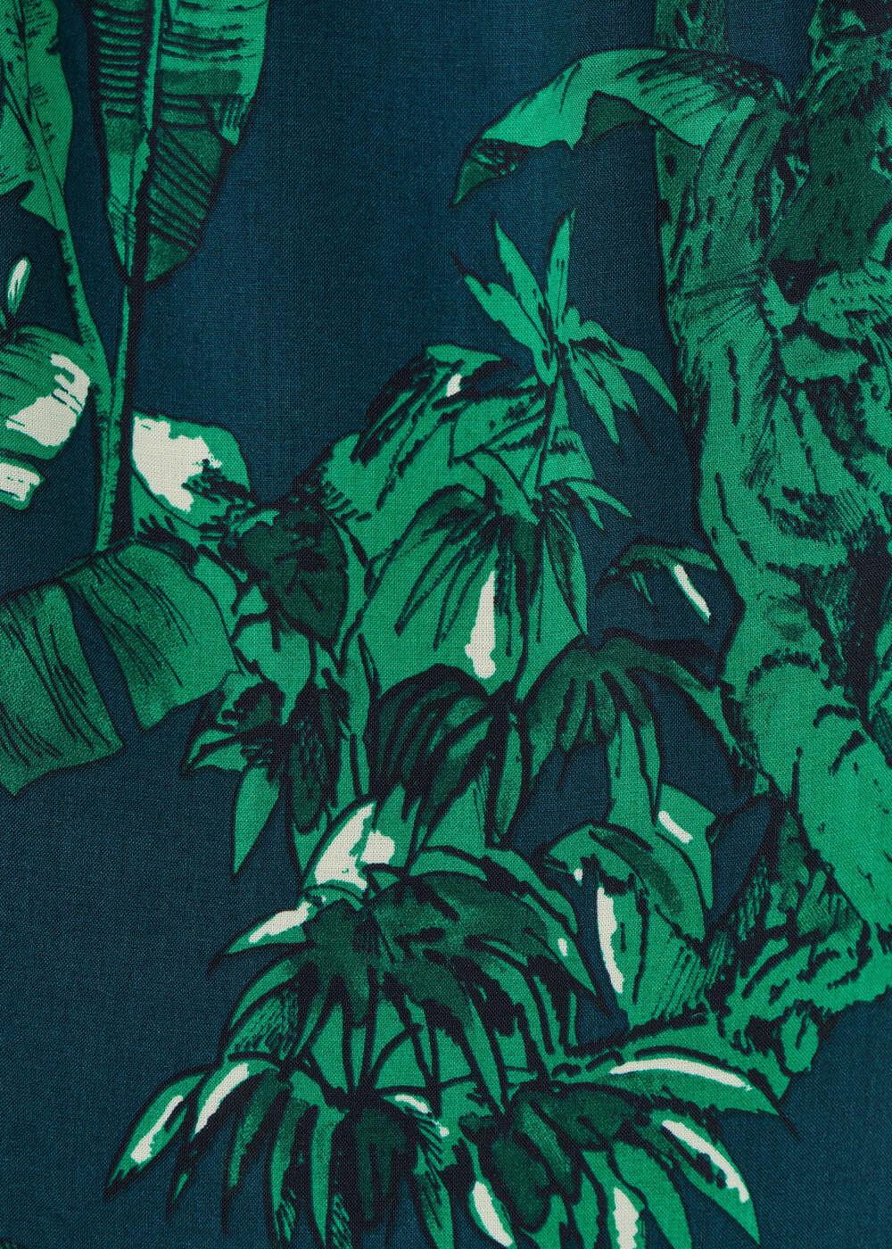Vestido largo entallado bohemio verde mangas cortas estampado animal