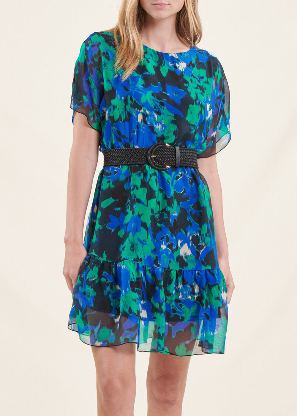 Kurzes Kleid aus bedrucktem Voile
