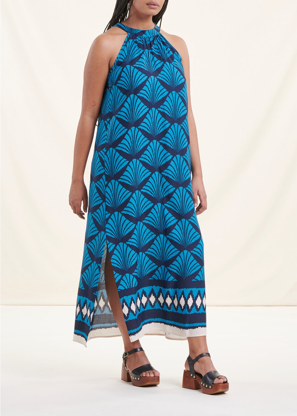 Blauwe lange mouwloze zomerjurk met print