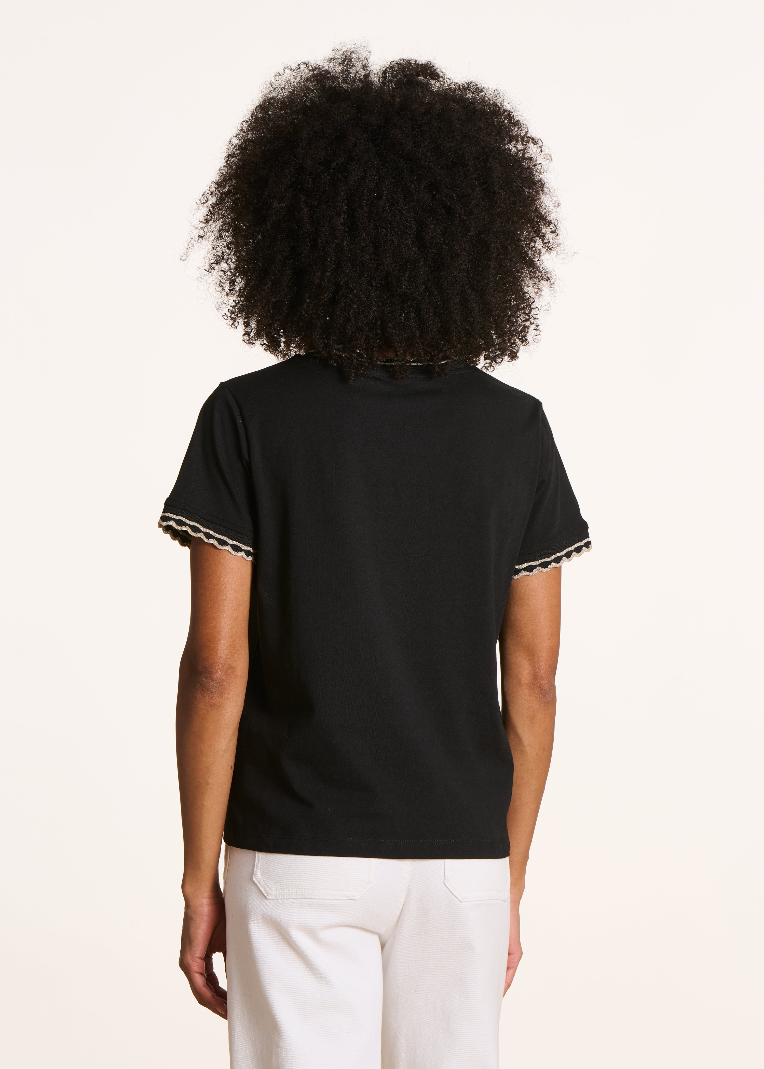Black organic cotton short sleeve T-shirt