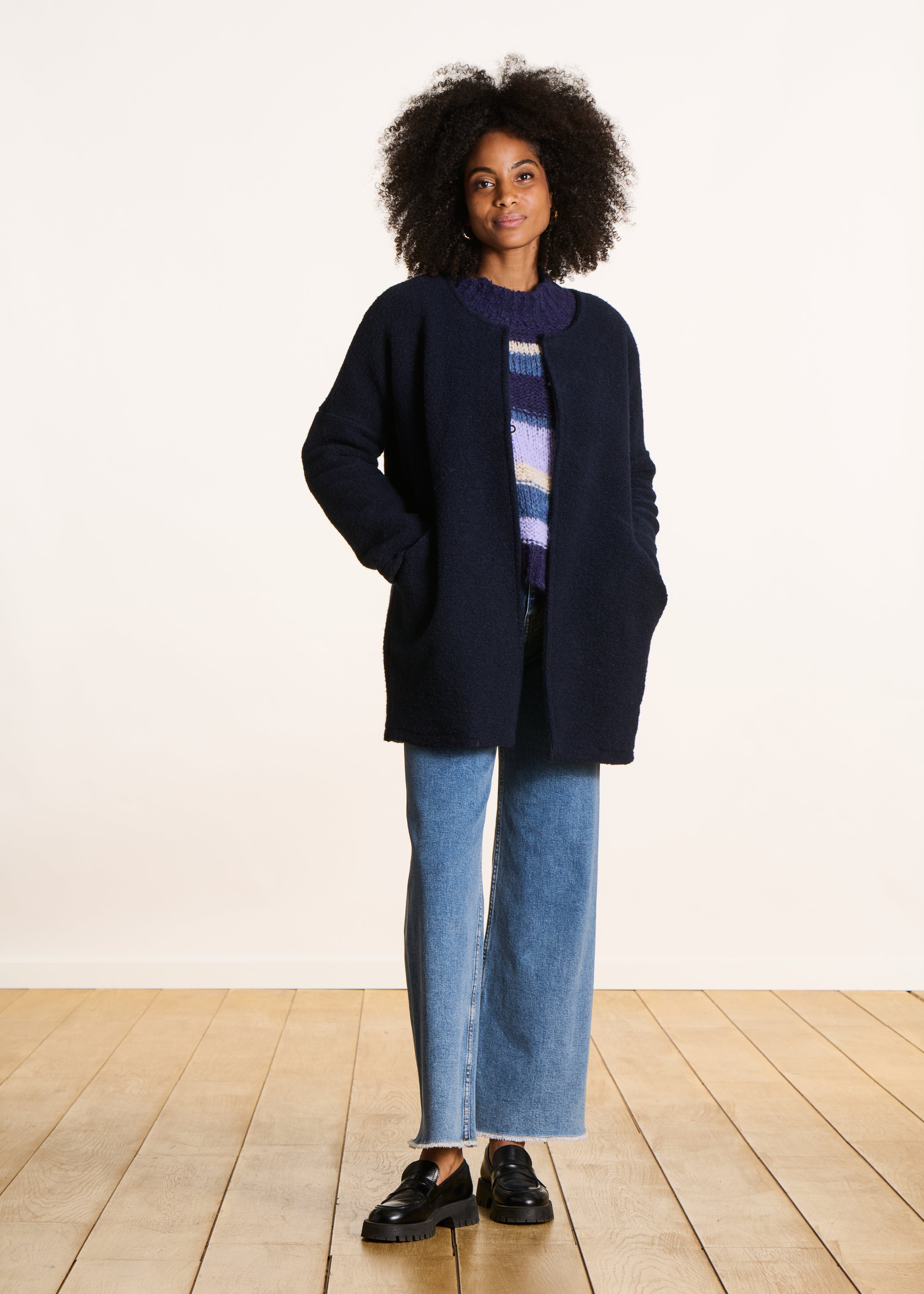 Manteau mi-saison bleu marine en laine