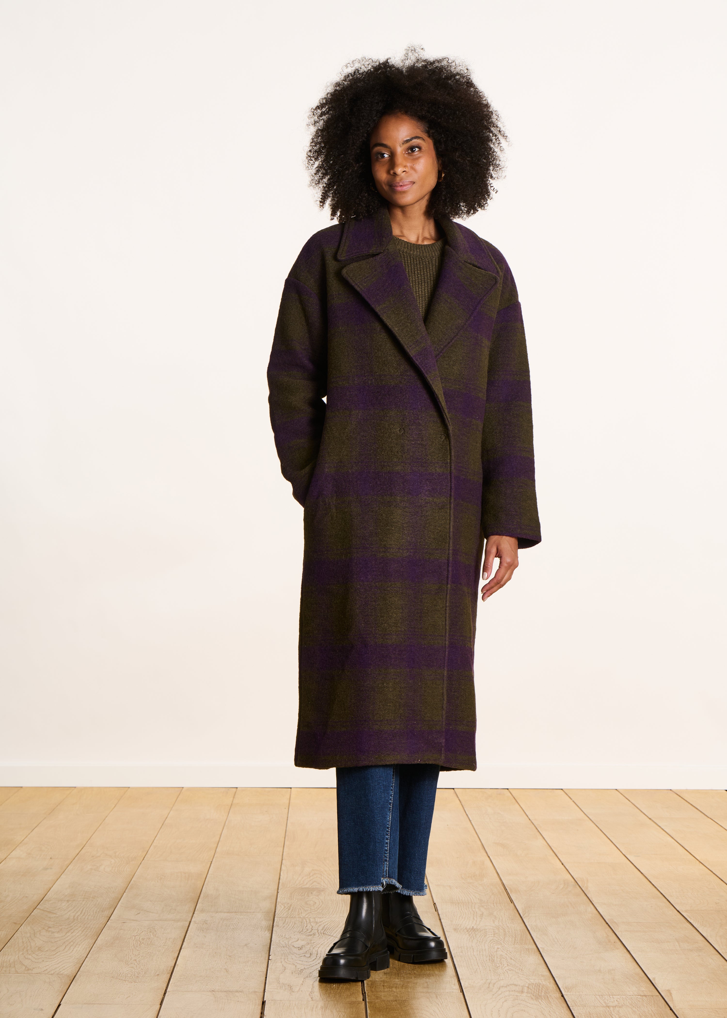 Cappotto lungo a quadri kaki e viola