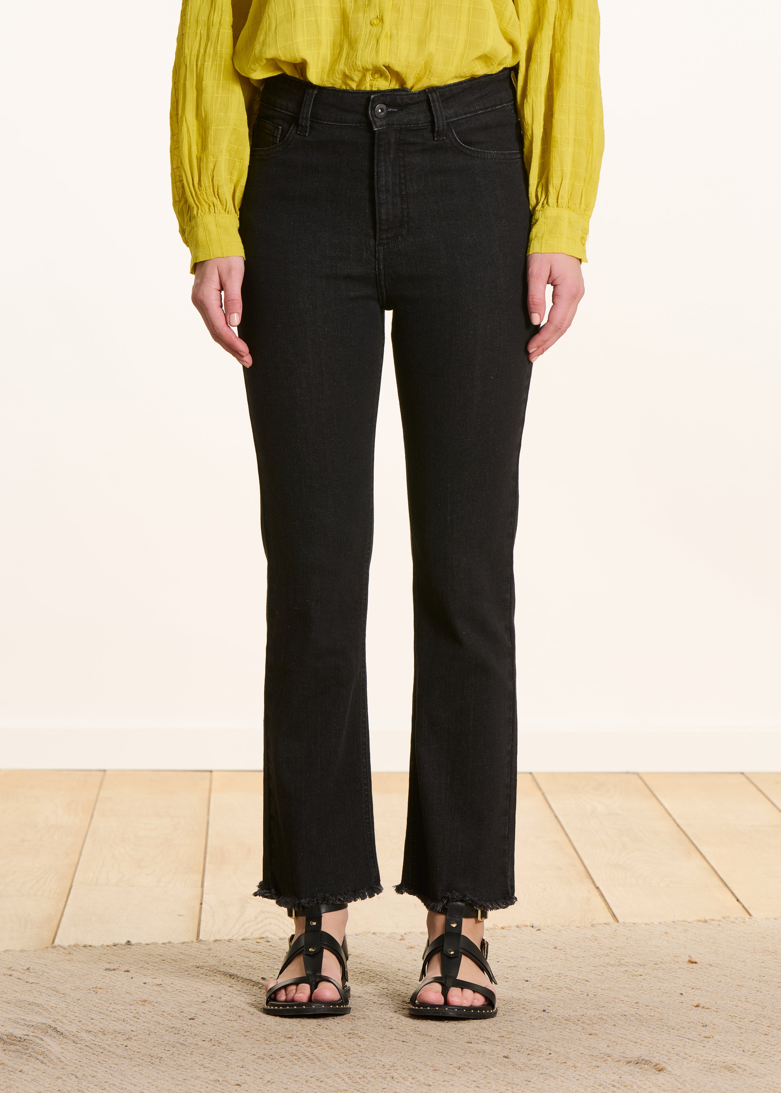 Jean noir cropped en coton biologique