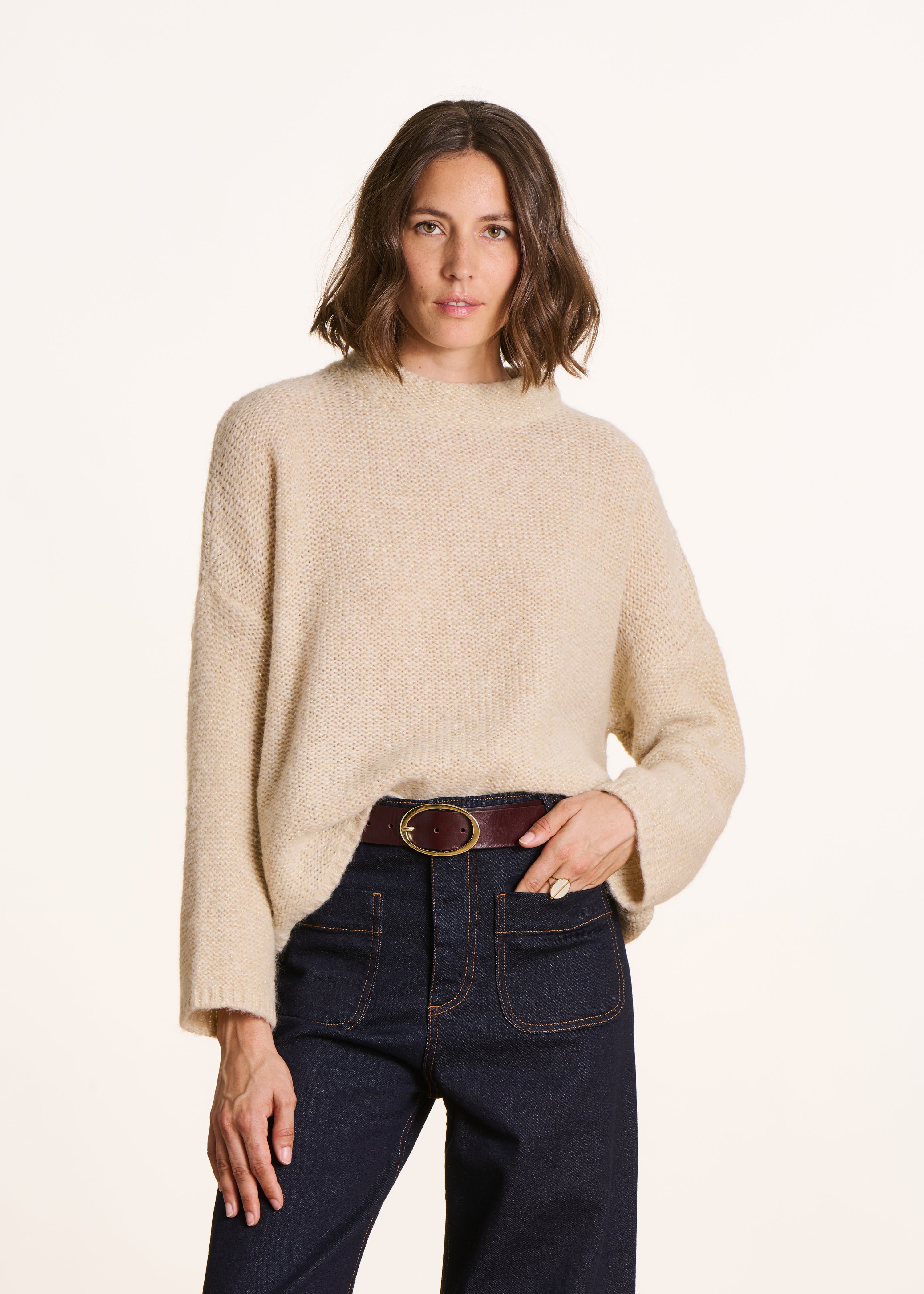 Pull beige oversize and maille irisée La Fée Maraboutée