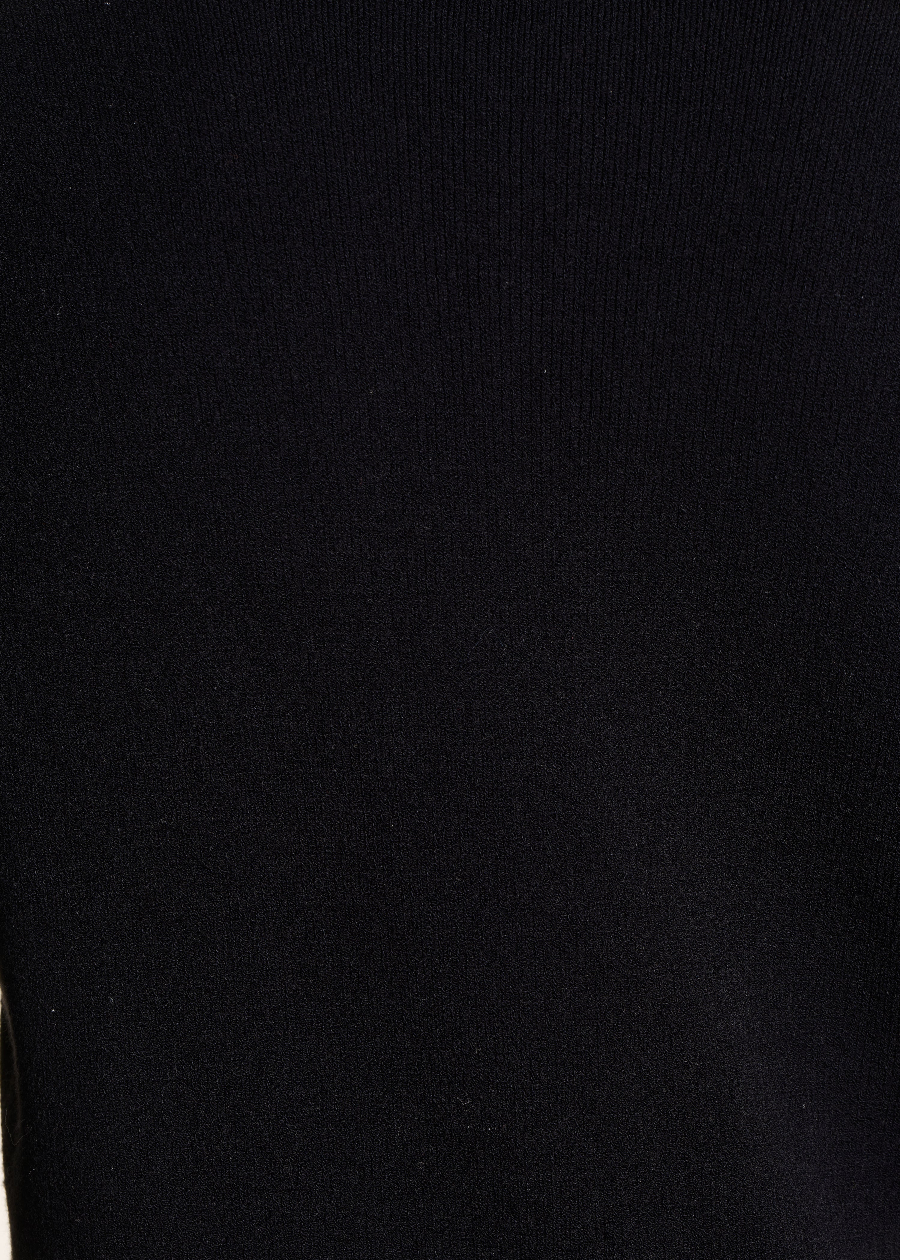 schwarz, gerader Pullover mit V-Ausschnitt