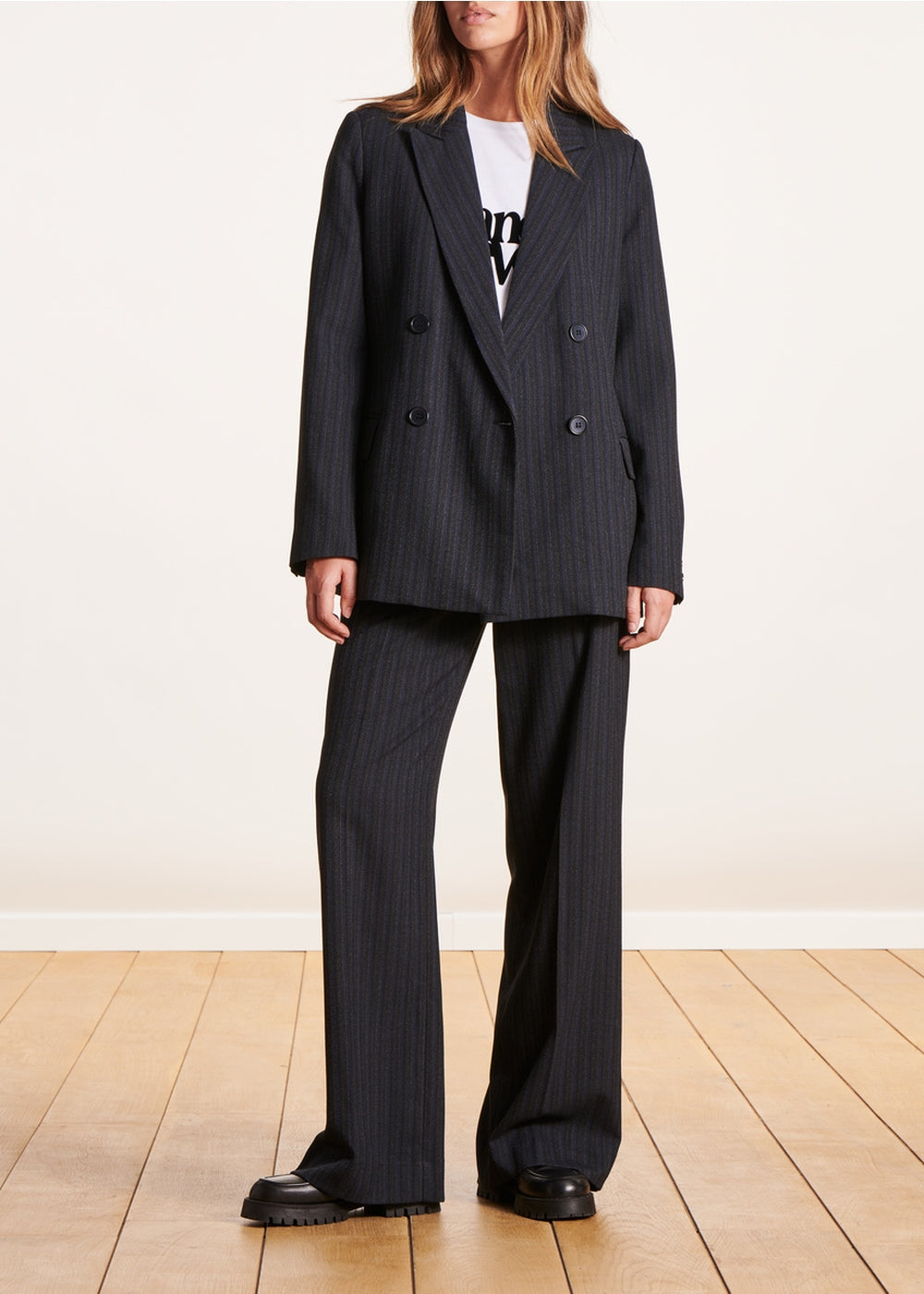 Chaqueta blazer negro y azul