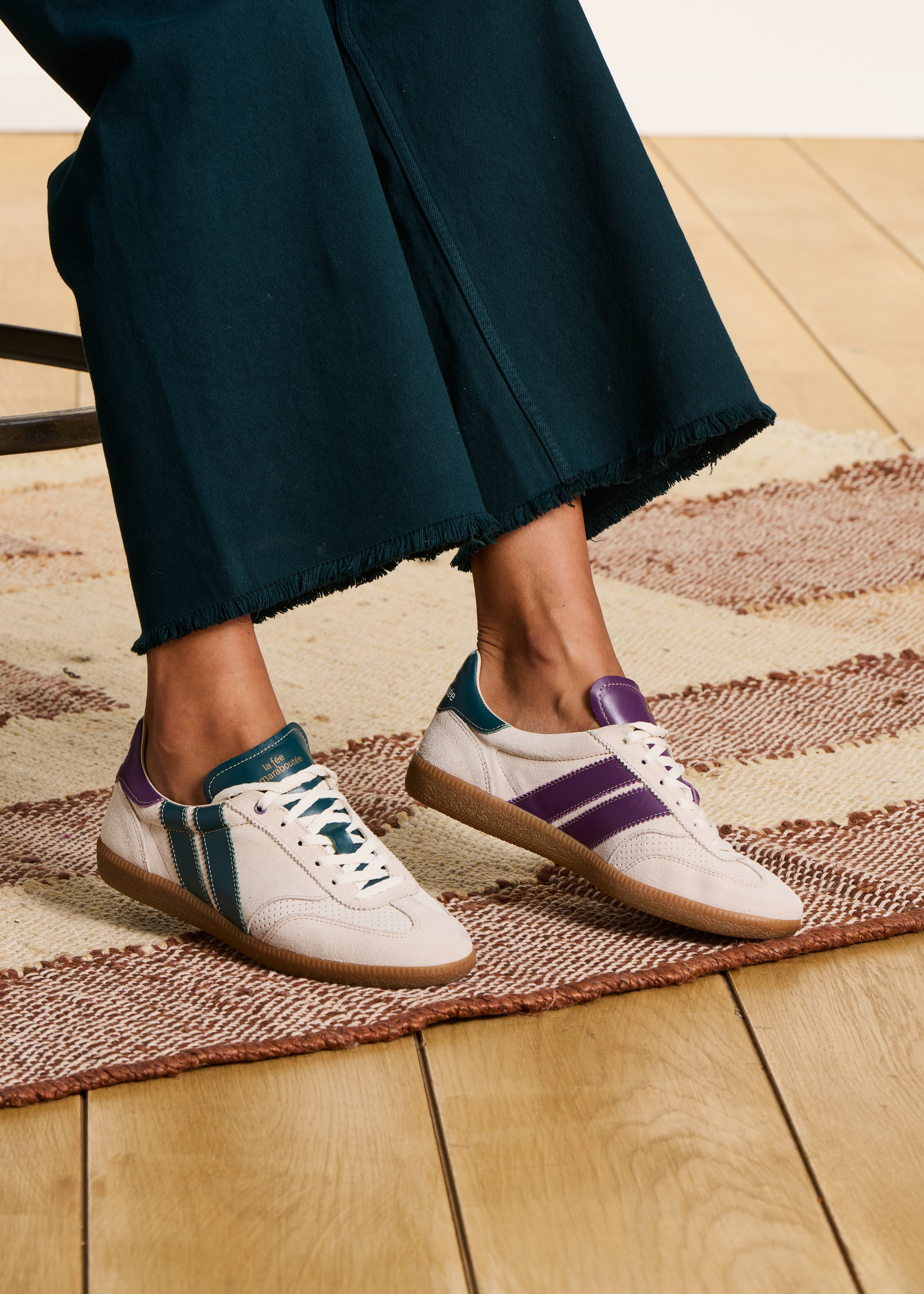 Beige asymmetric trainers - La Fée Maraboutée