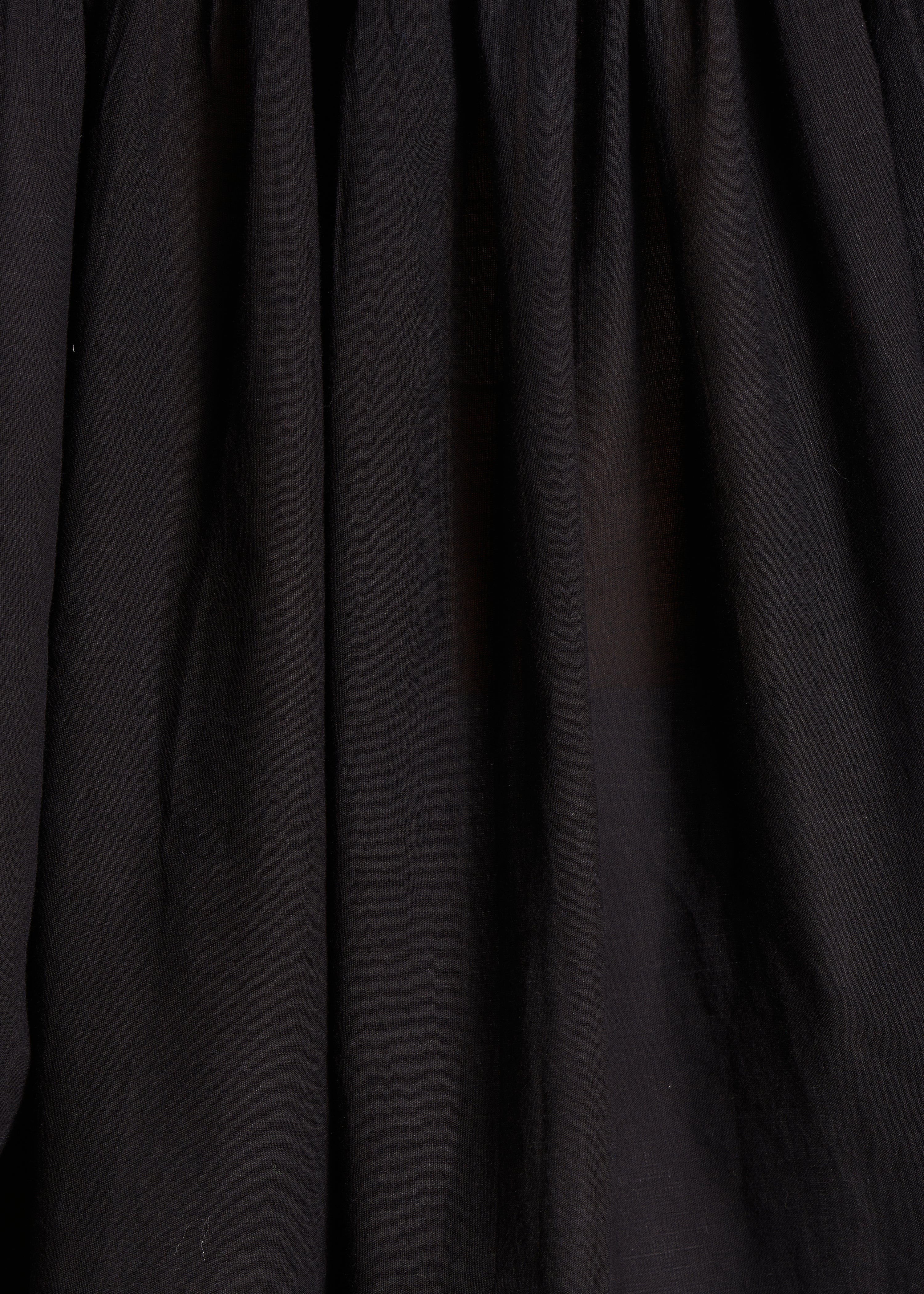 Camicetta nero in voile di cotone fluente