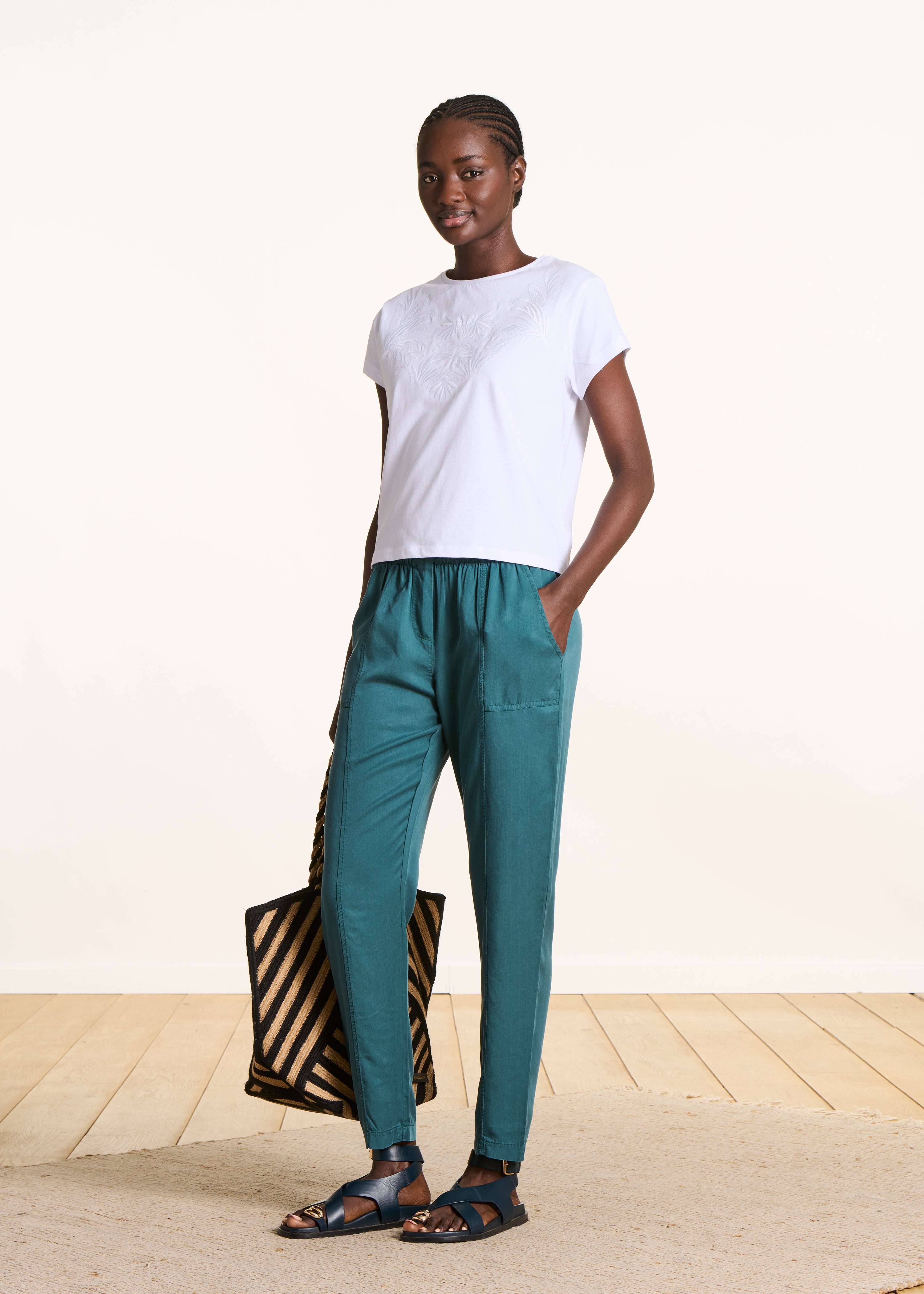 Pantalon fluide bleu pétrole en lyocell taille élastiquée