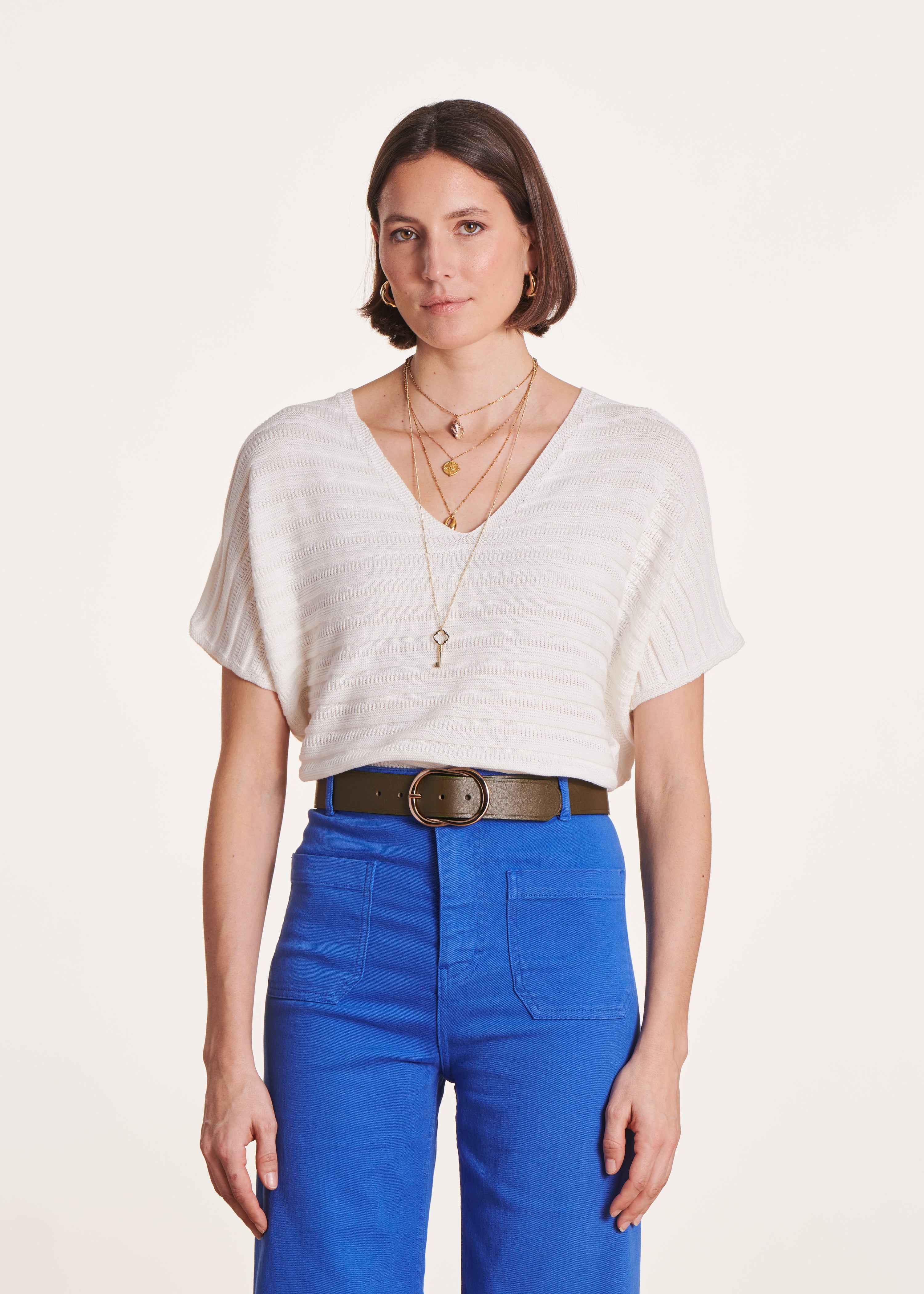 Oversized ecru short-sleeved V-neck jumper La Fée Maraboutée