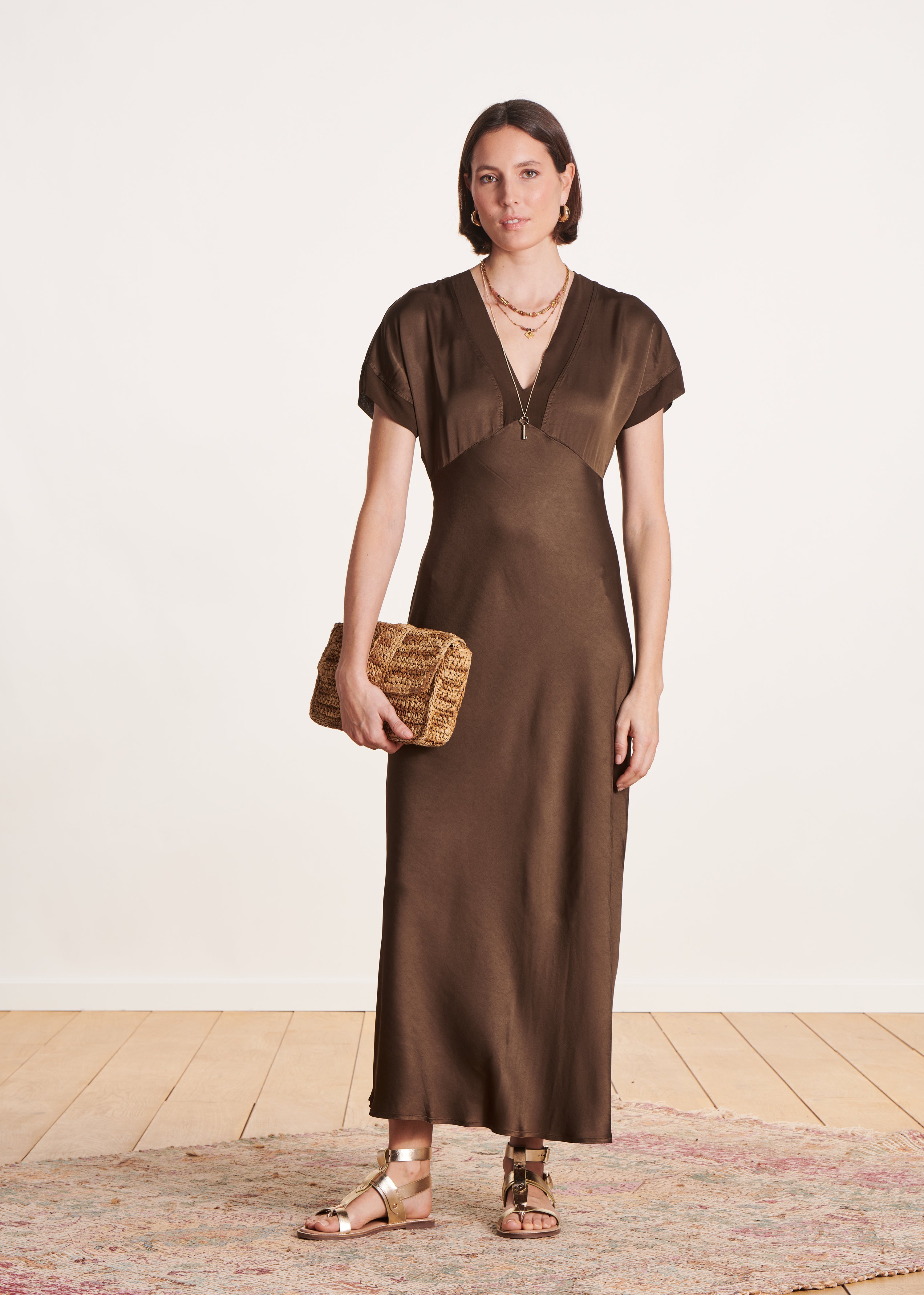 Fitted brown satin maxi dress - La Fe Maraboute Fitted brown satin maxi dress - La Fe Maraboute