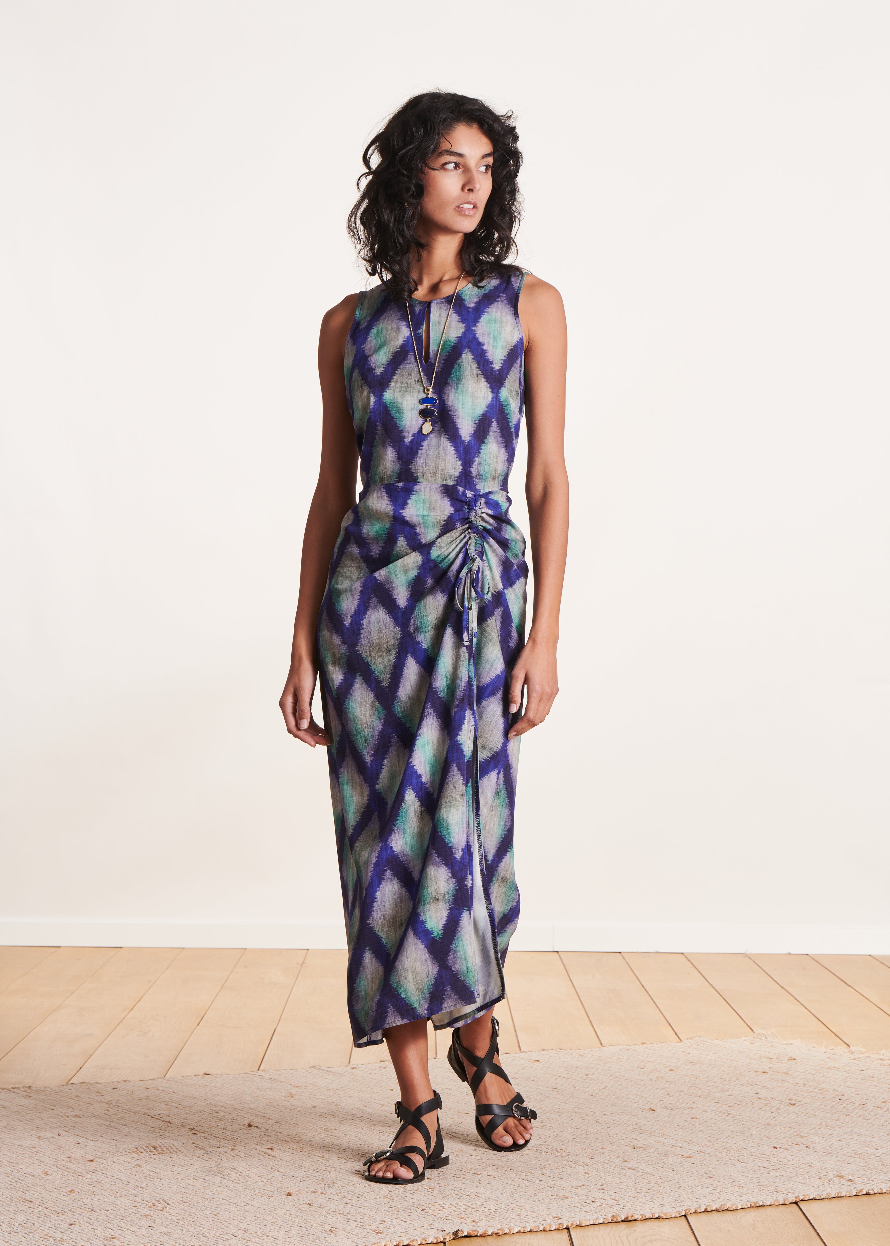 Abito midi senza maniche con stampa blu La Fée Maraboutée