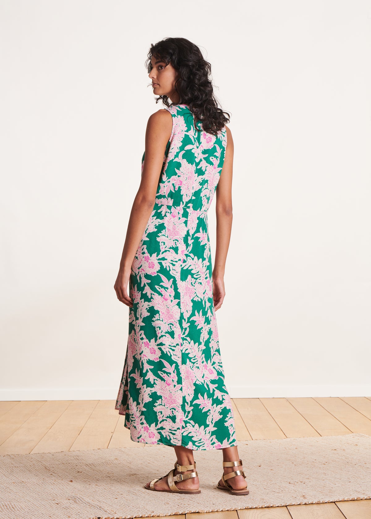 Green and pink floral print midi-length flowing dress