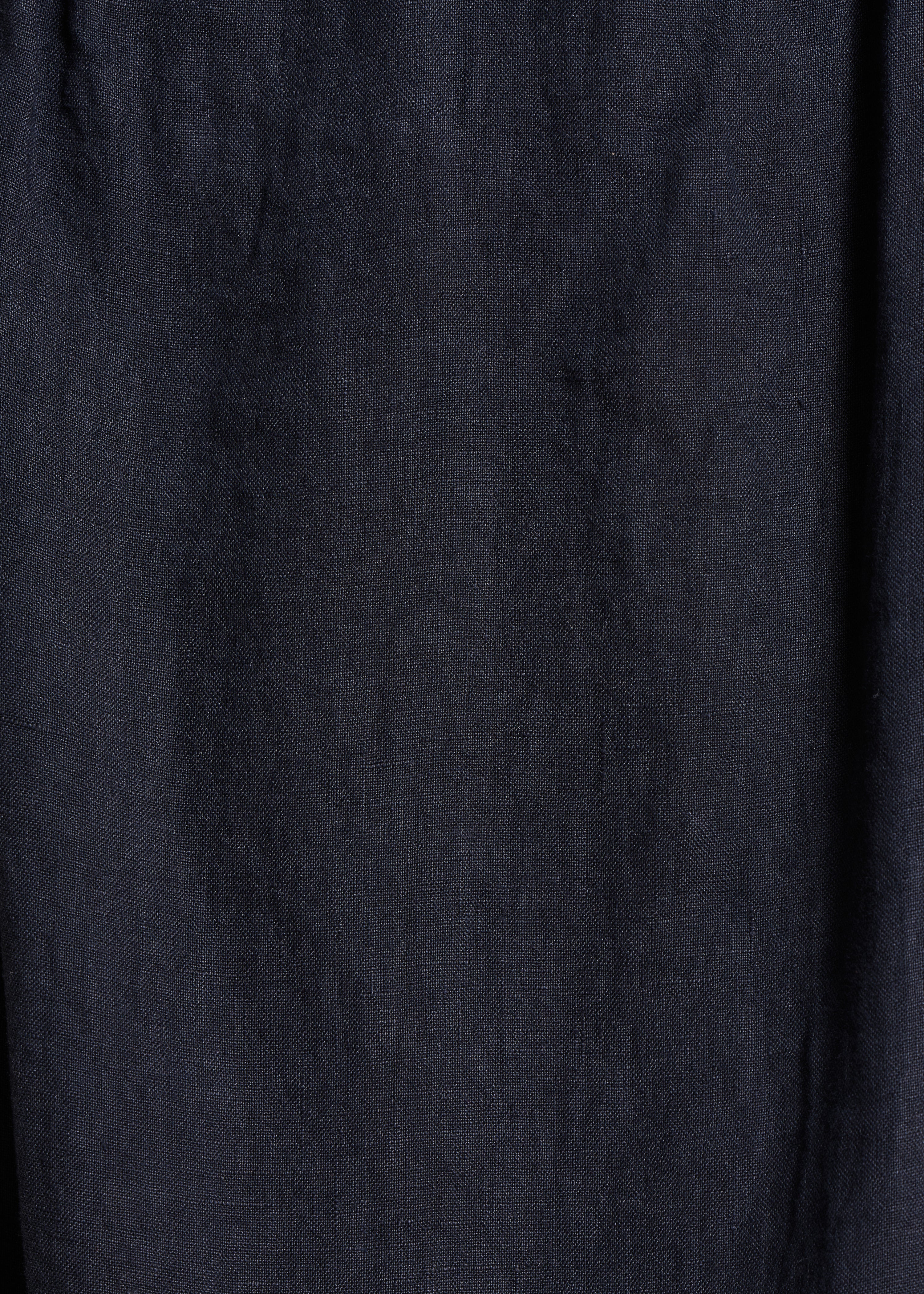 Robe longue ample en lin bleu foncé manches courtes