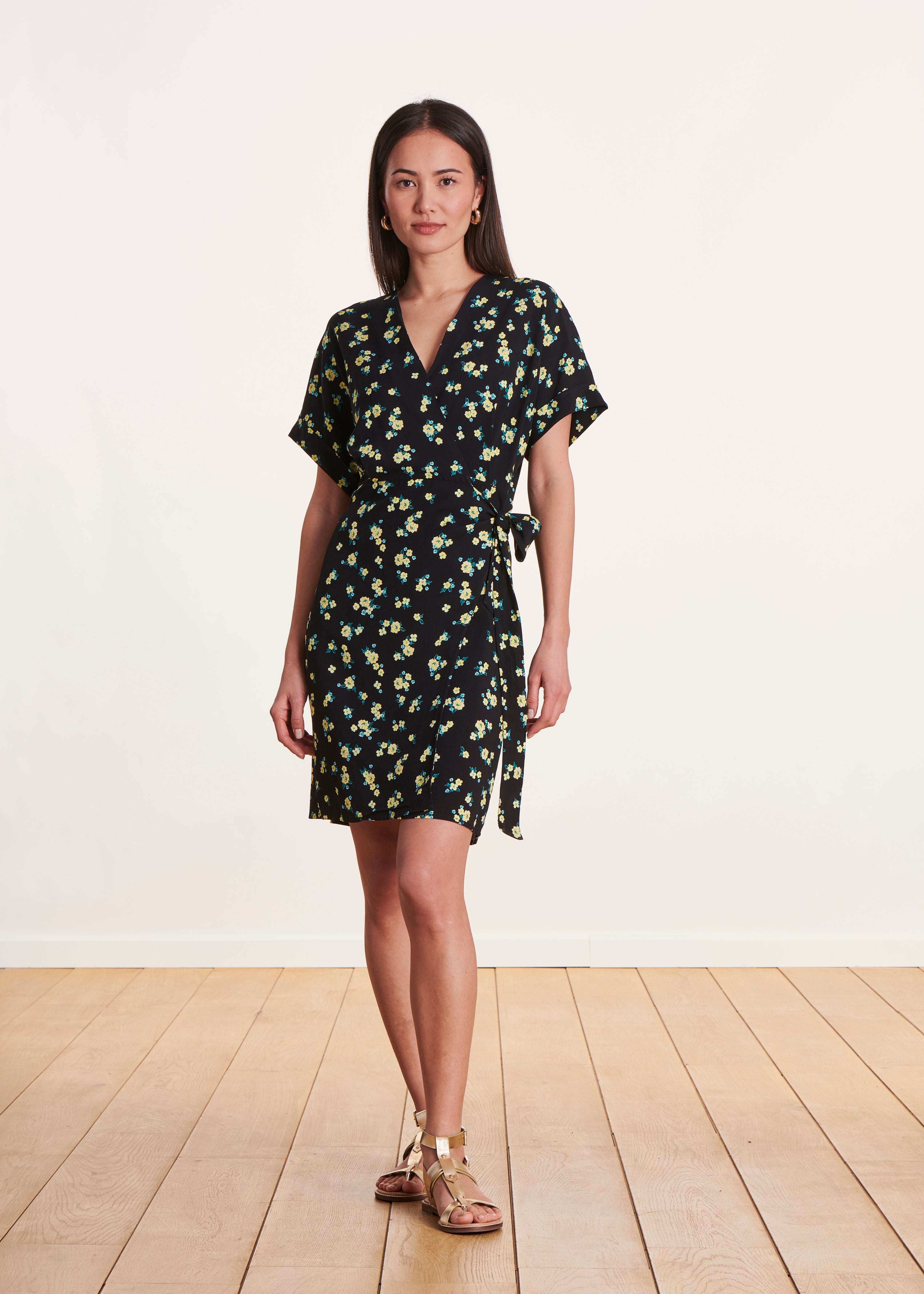 Robe Portefeuille Robe Cache Coeur Manche Courte ASOS DESIGN Robe