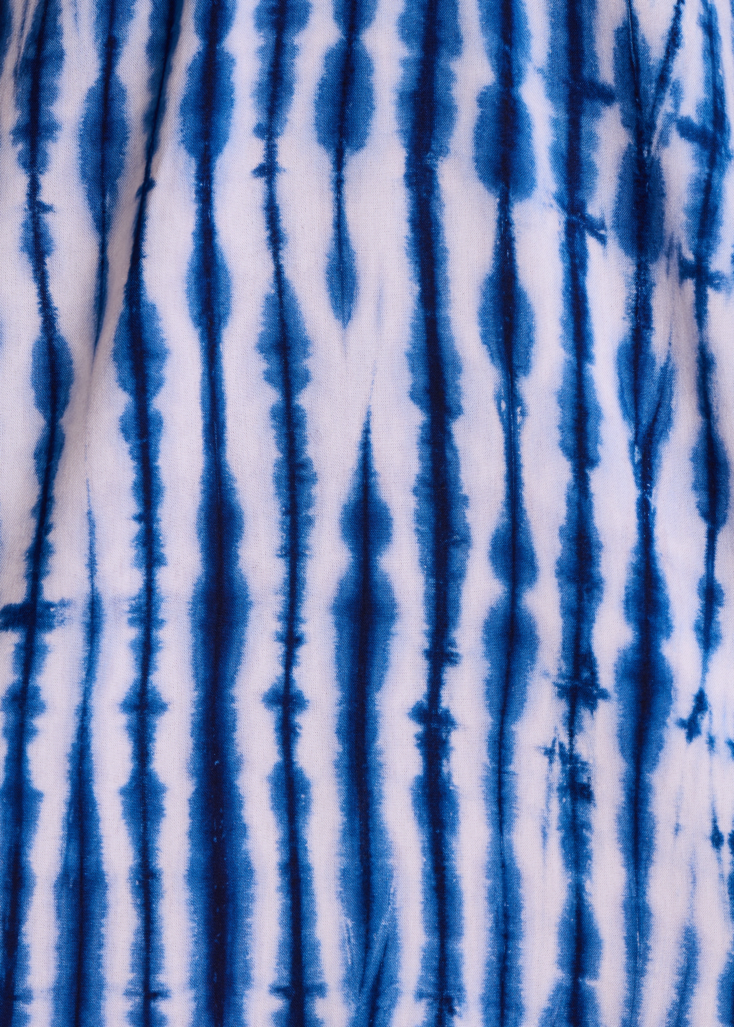 Abito corto blu con stampa tie & dye
