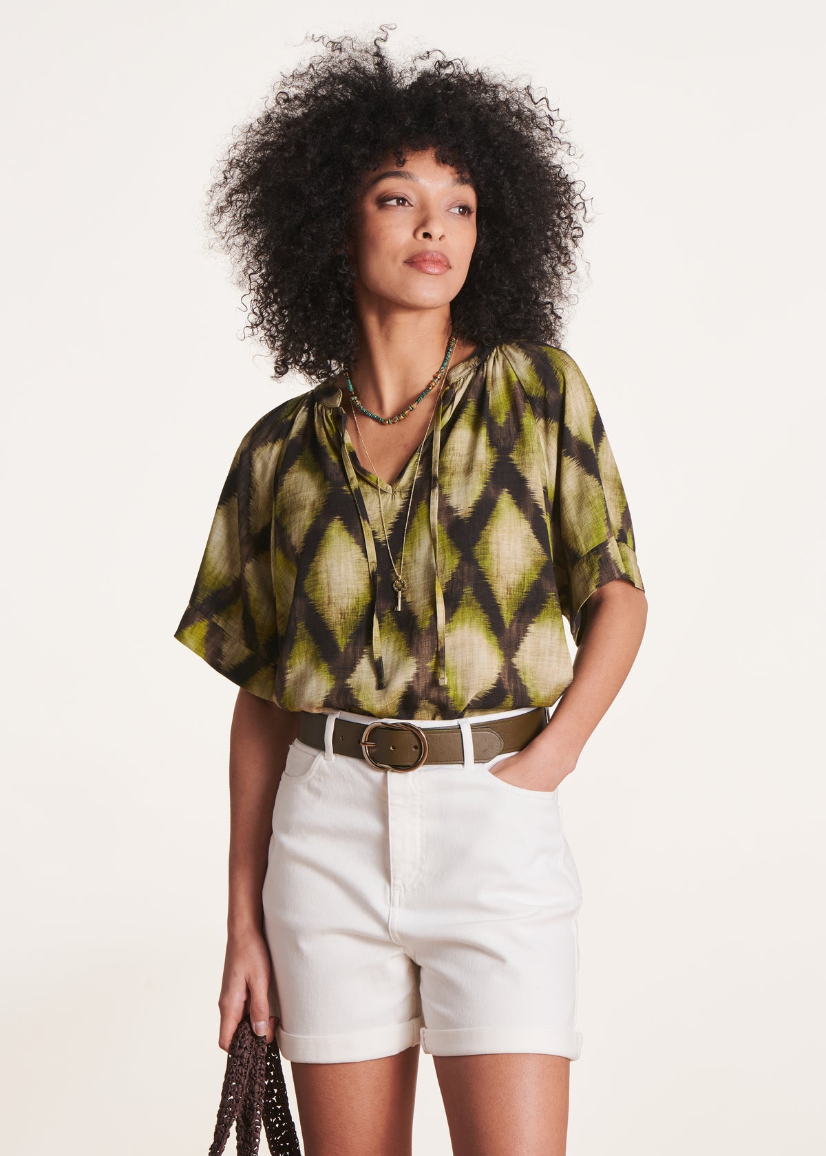 Khaki Top mit Druck und kurzen Ärmeln