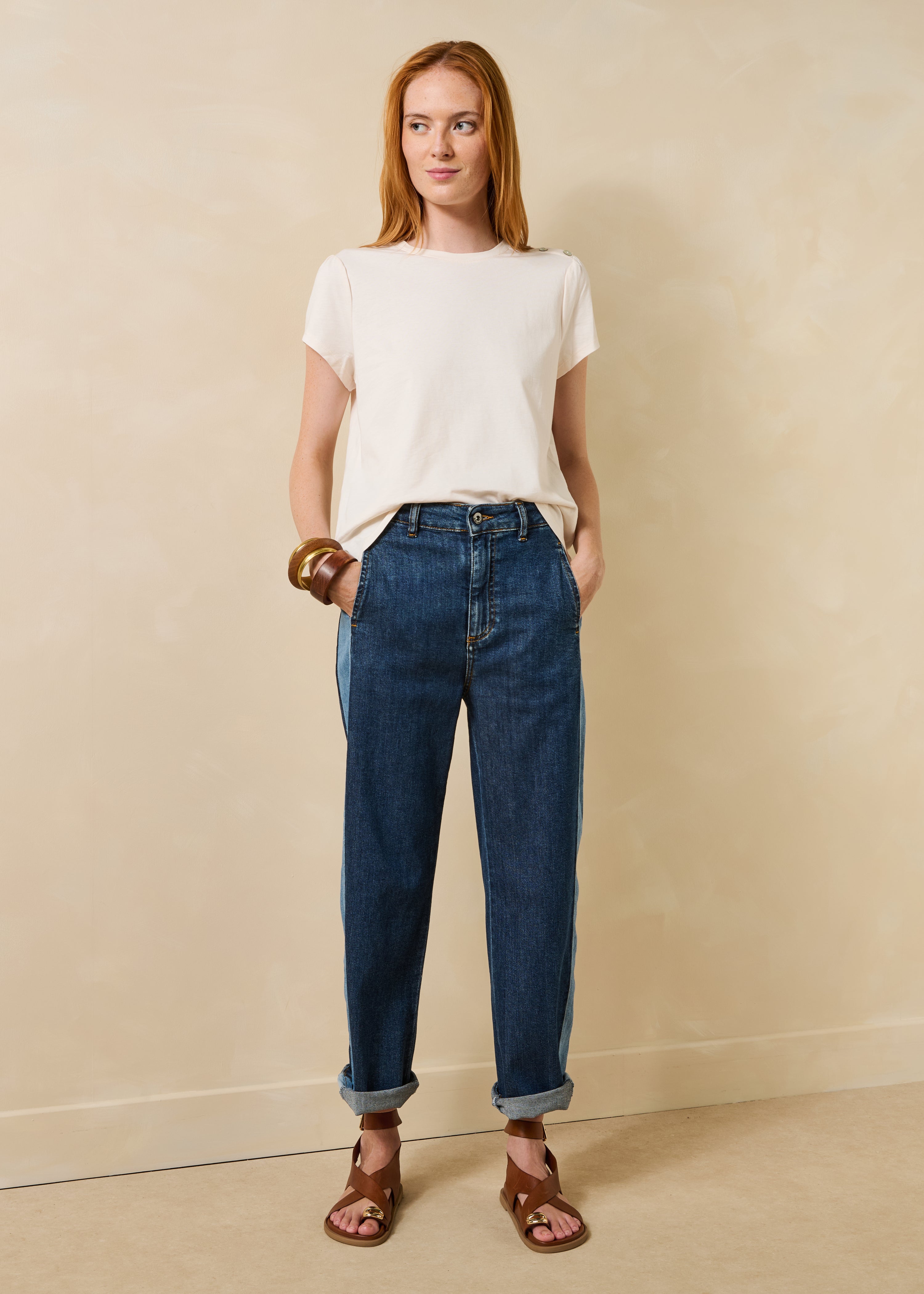 Beige T-shirt met korte mouwen van biologisch katoen
