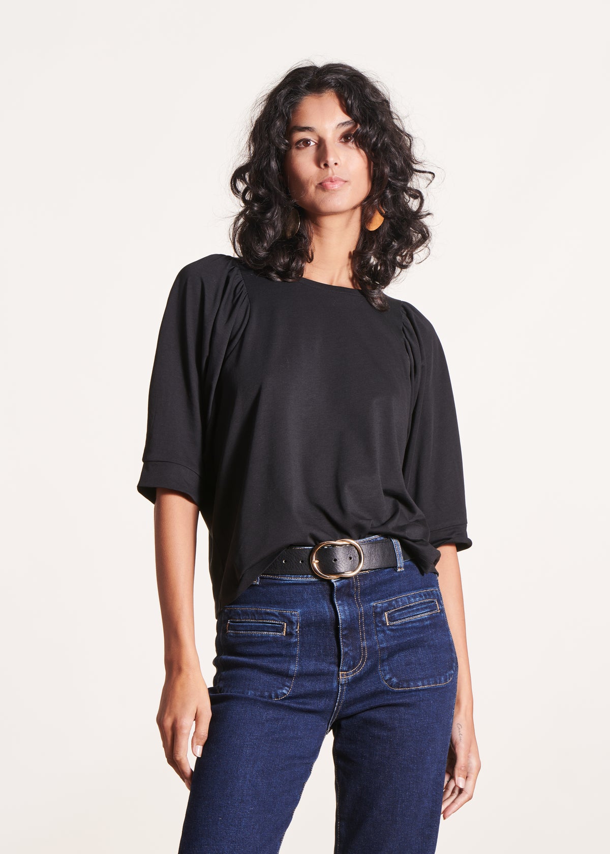 T-shirt zwart oversize en lyocell col rond