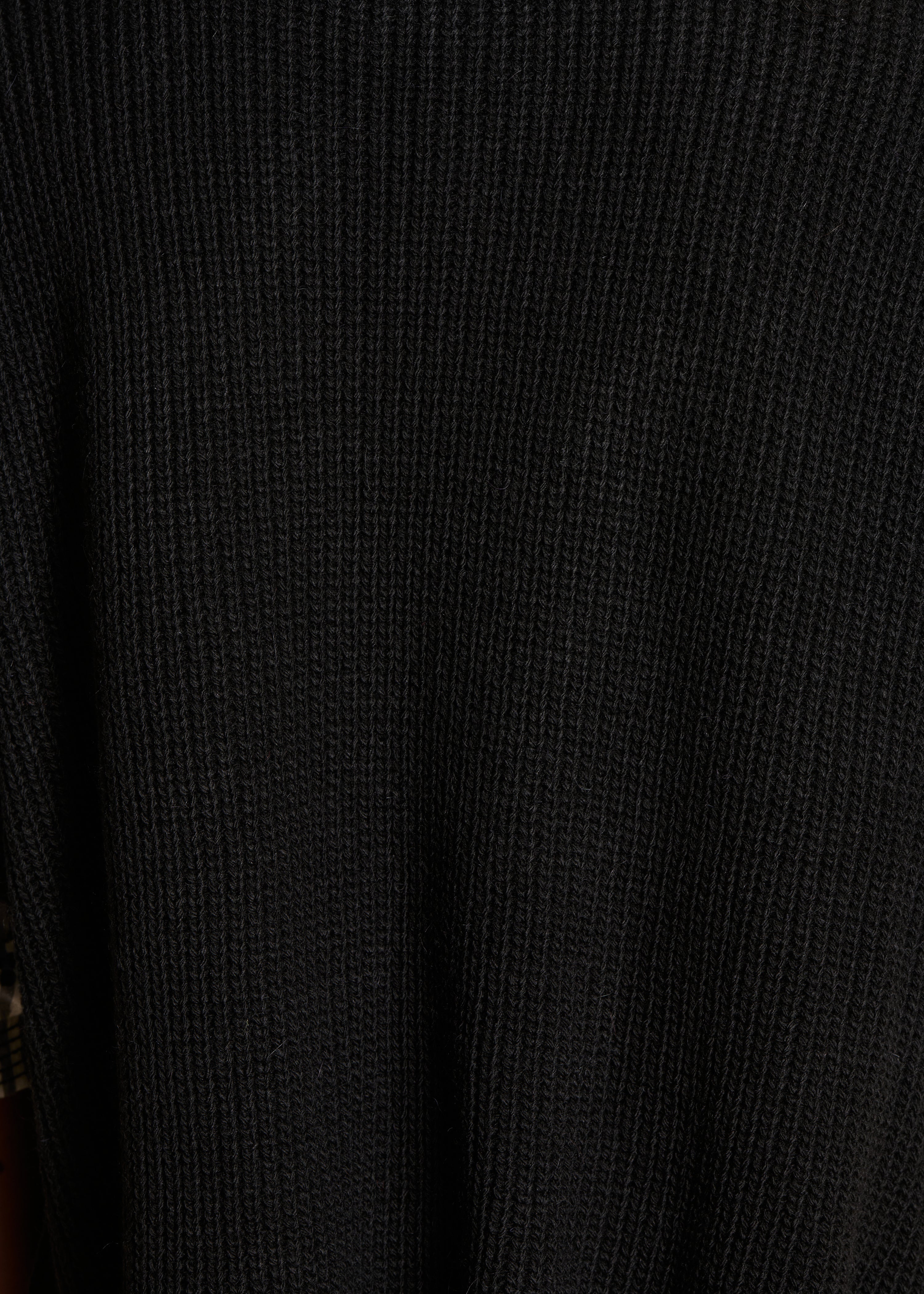 Gilet ceinturé en maille côtes perlées noir