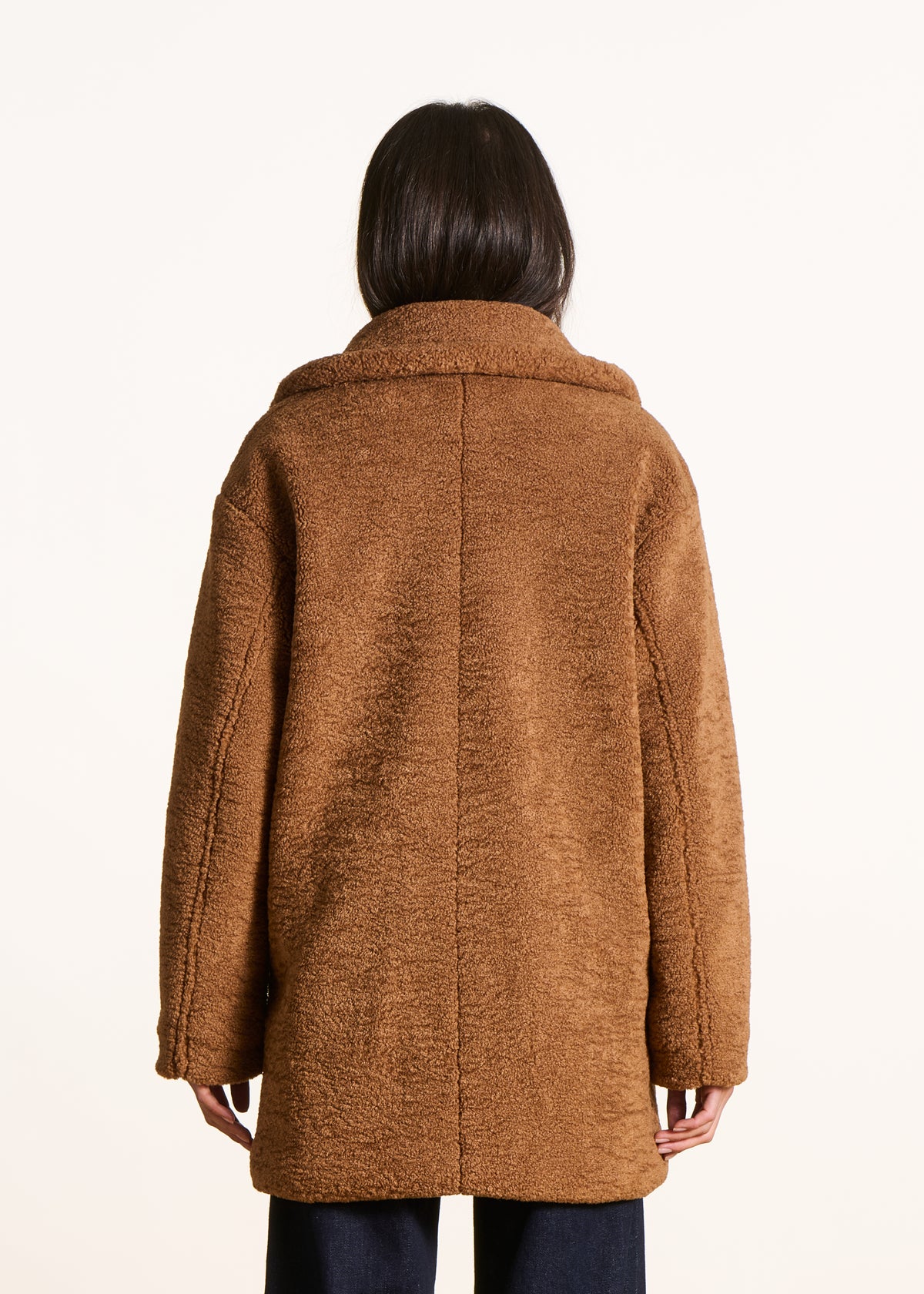 3/4-langer brauner Bouclé-Peacoat