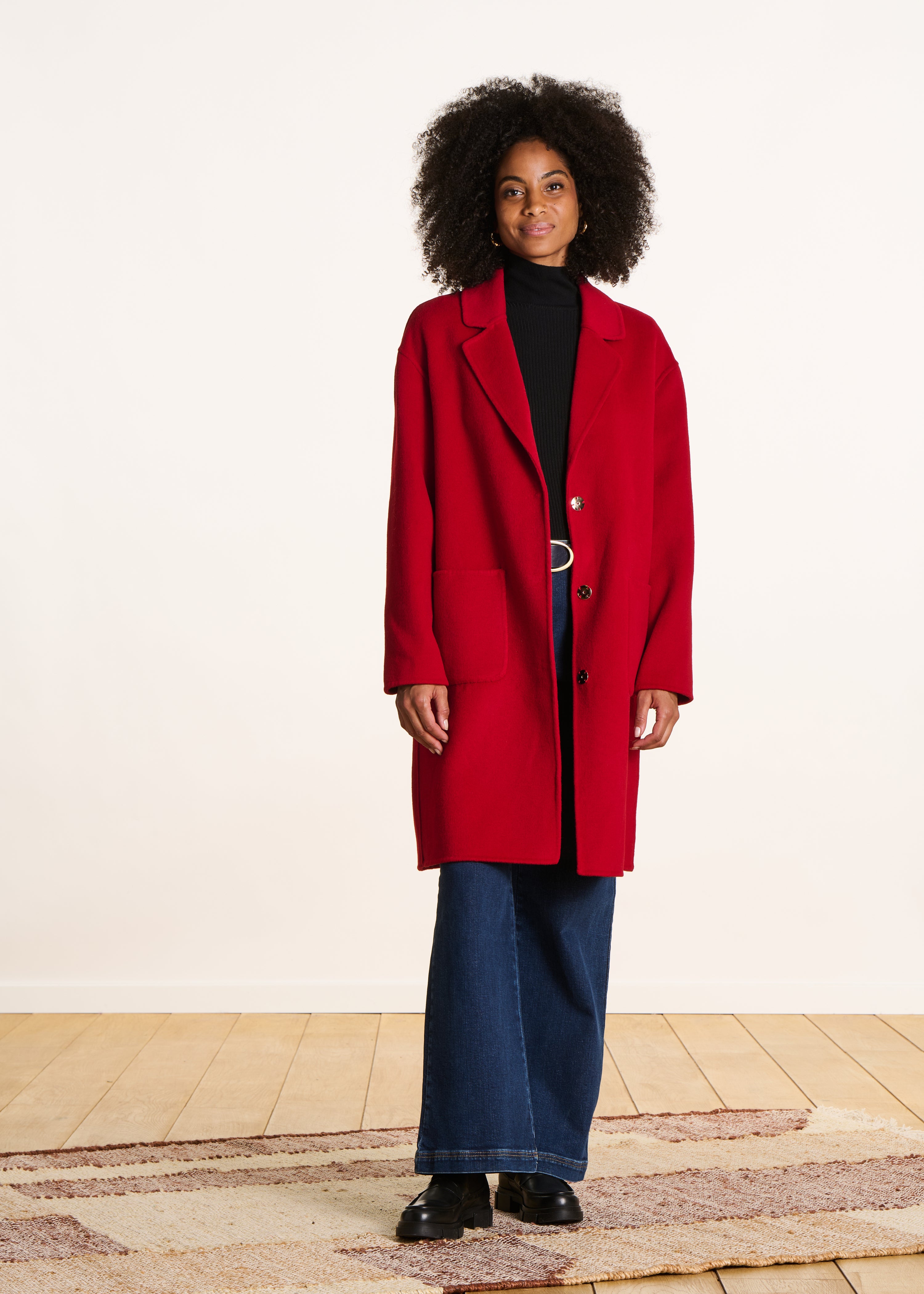 Abrigo midi rojo de lana